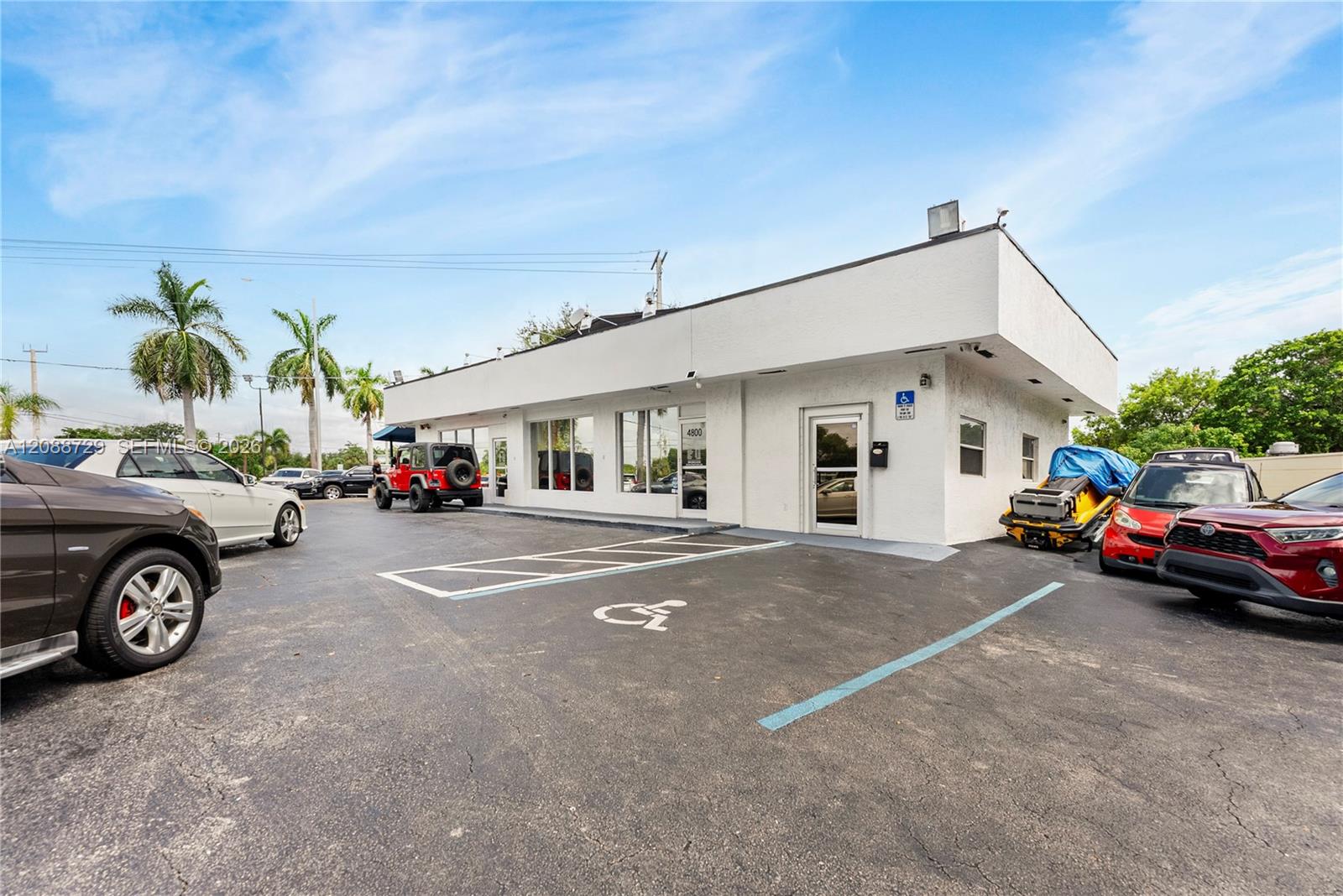 4800 N Federal Highway