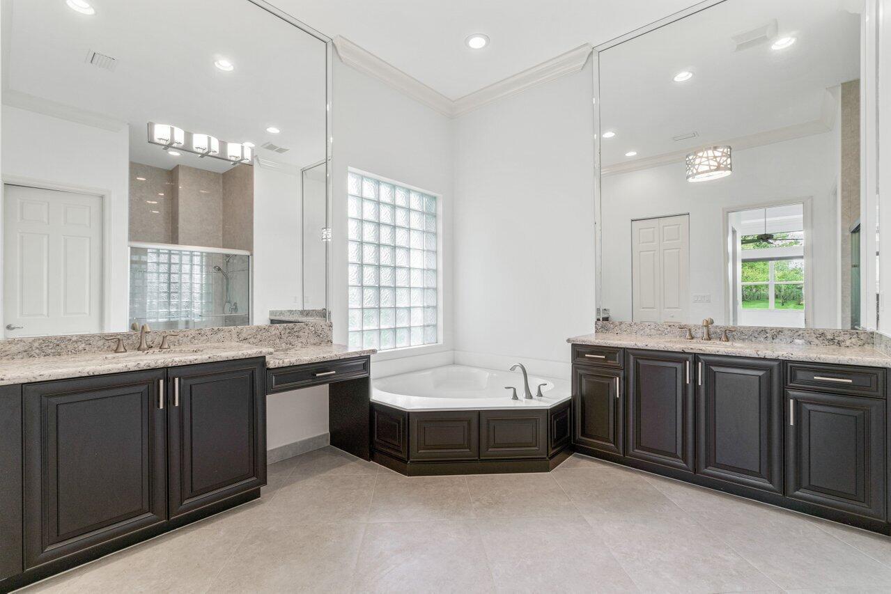 9039 Ribbons Ridge Point