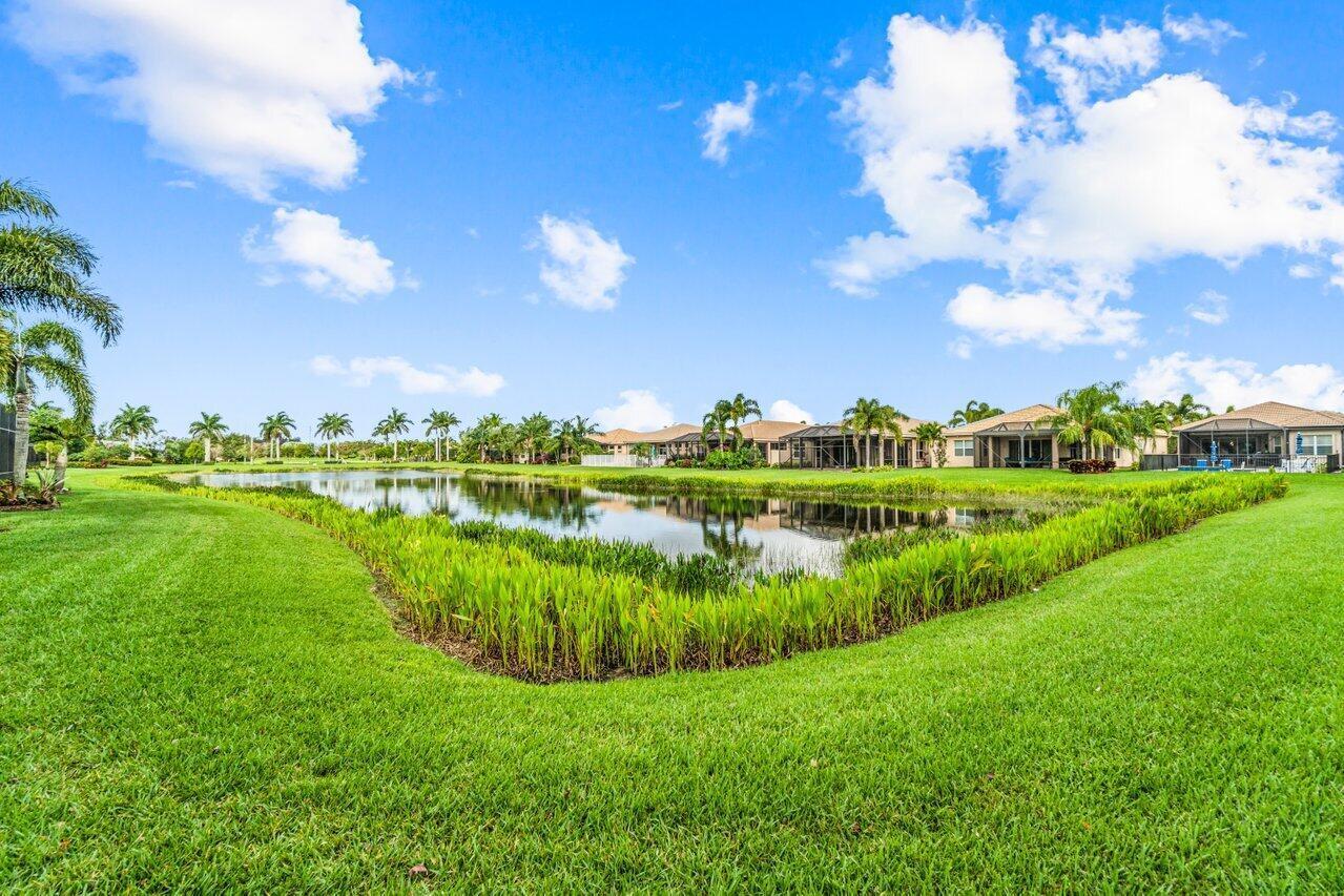 9039 Ribbons Ridge Point