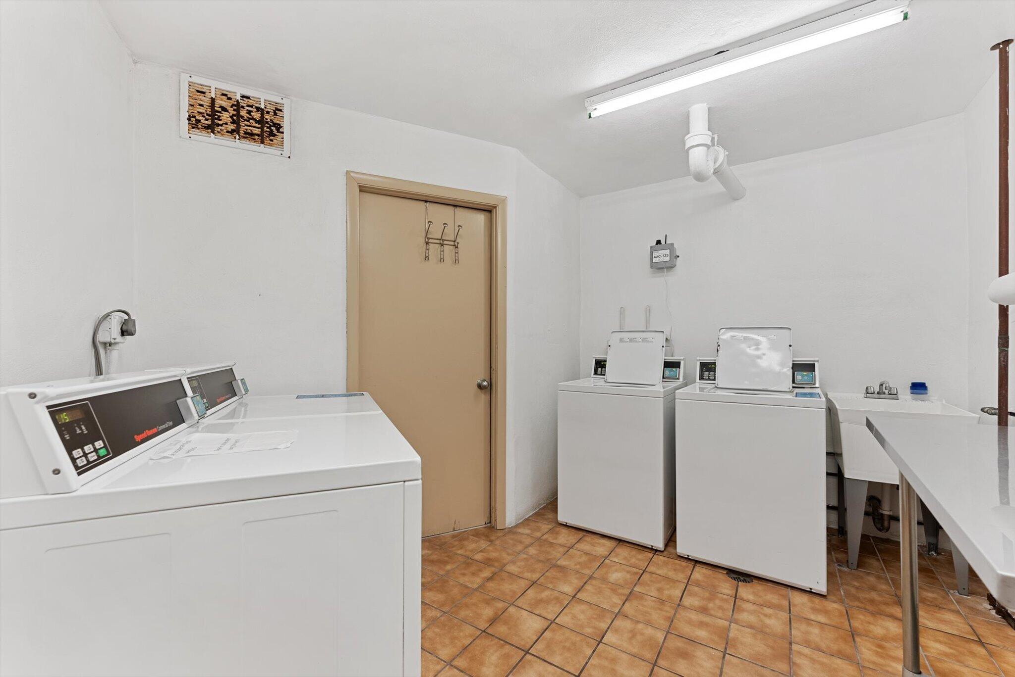 201 N Ocean Boulevard 1102