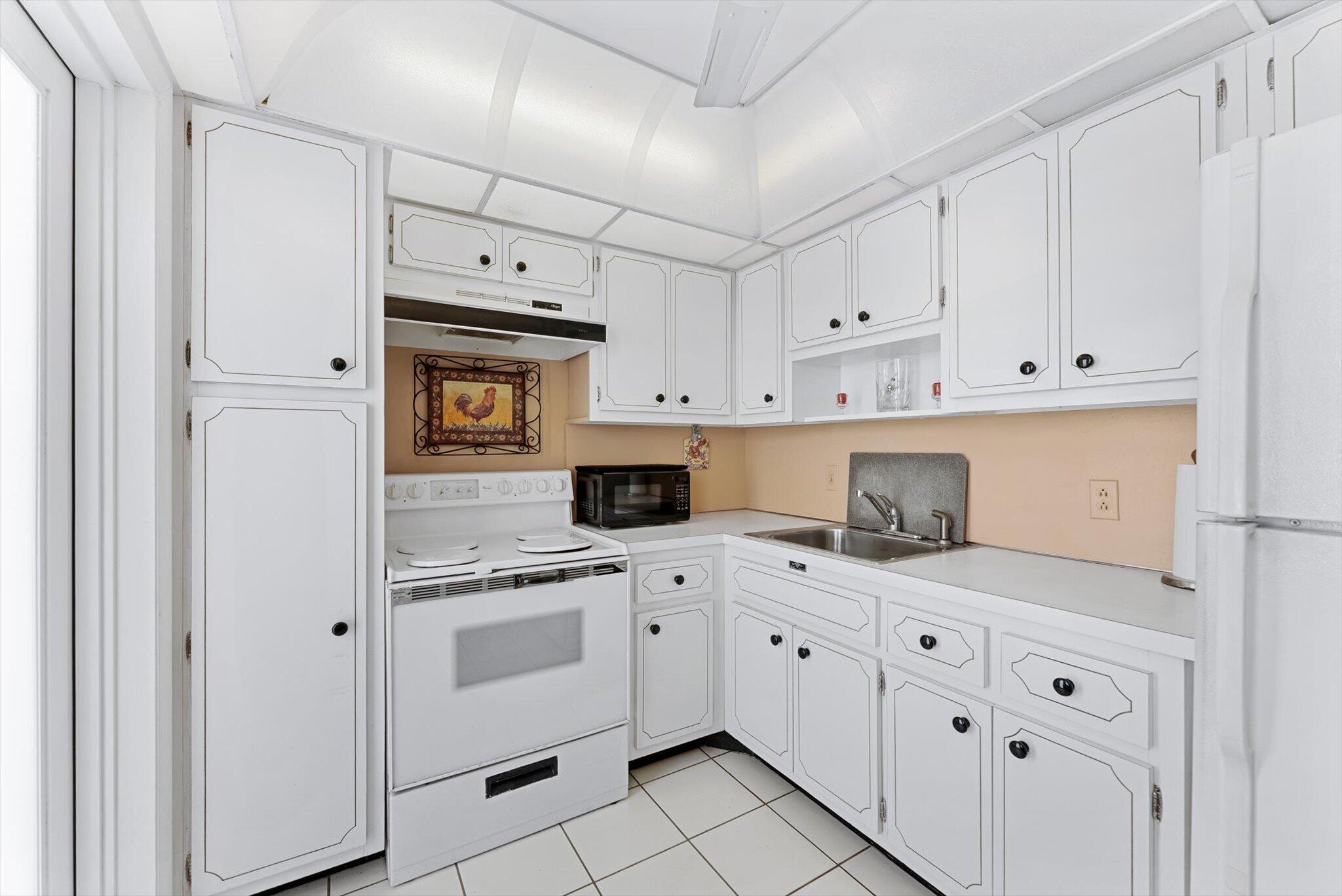 201 N Ocean Boulevard 1102