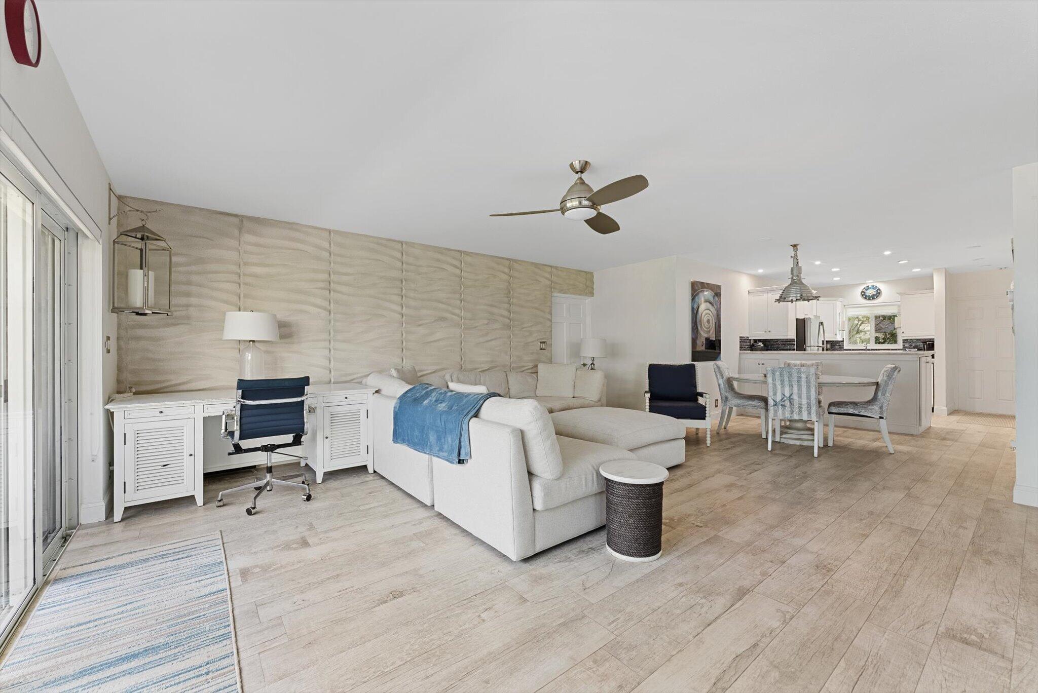 1199 Hillsboro Mile