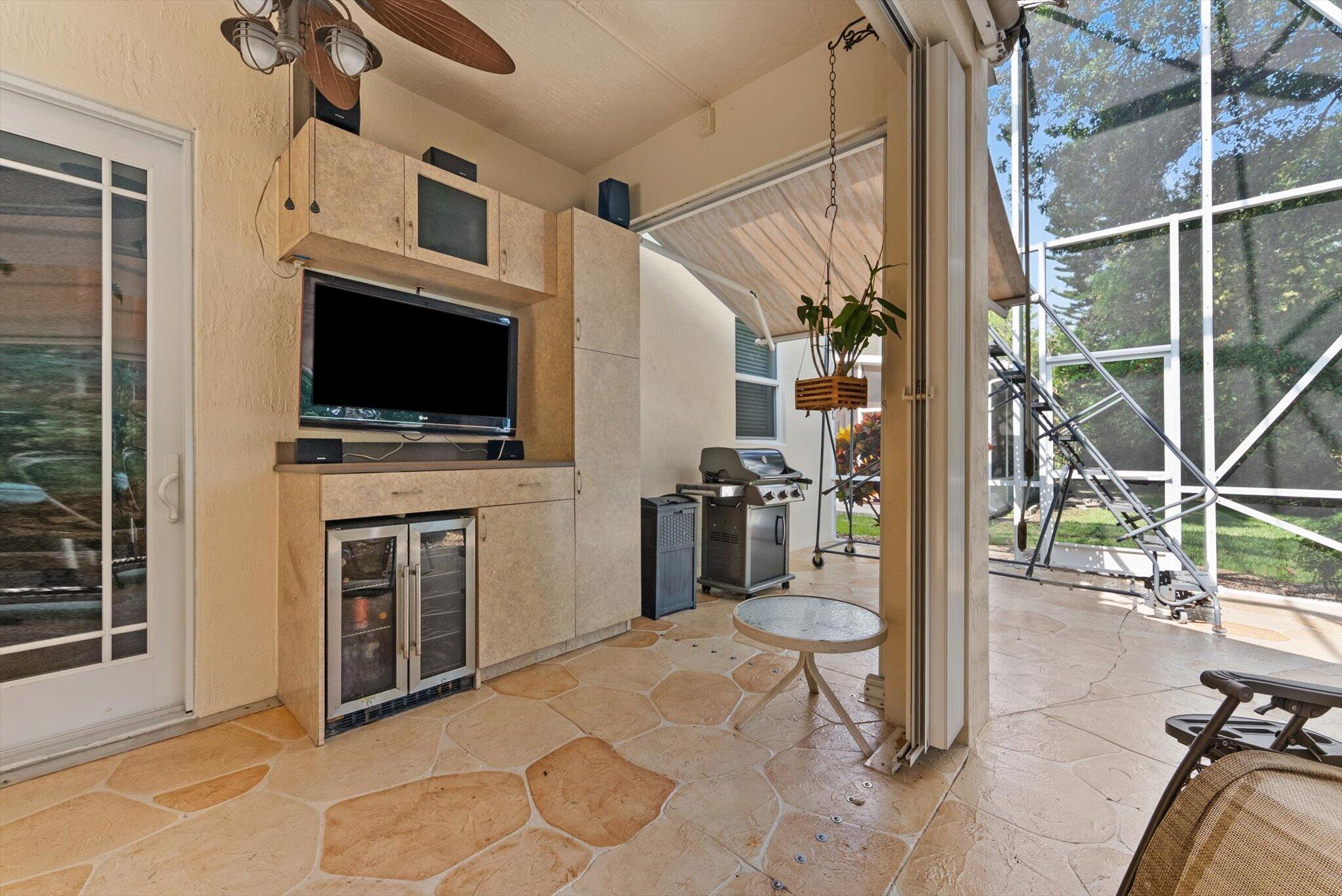 6182 Osprey Terrace