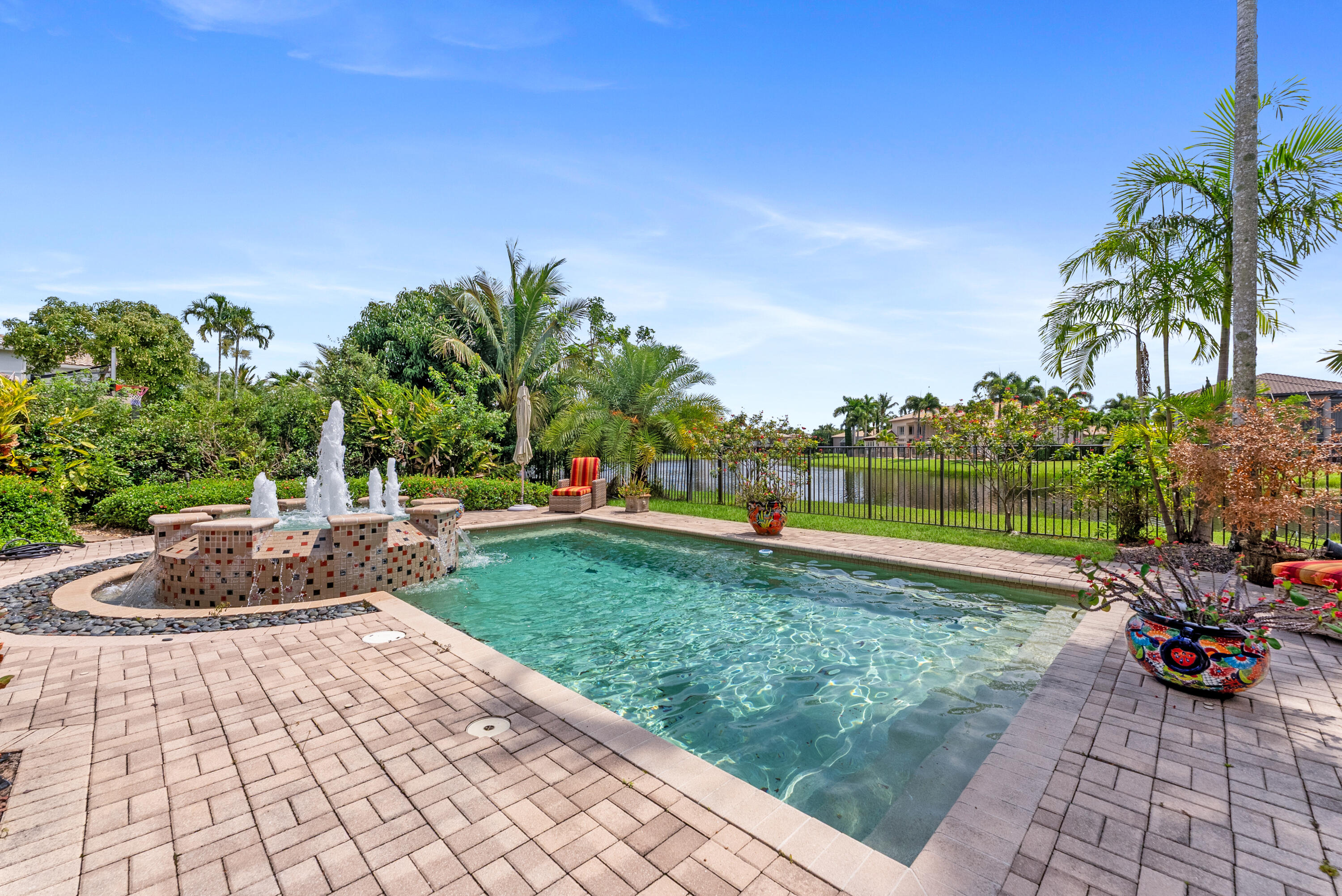 11790 Foxbriar Lake Trail