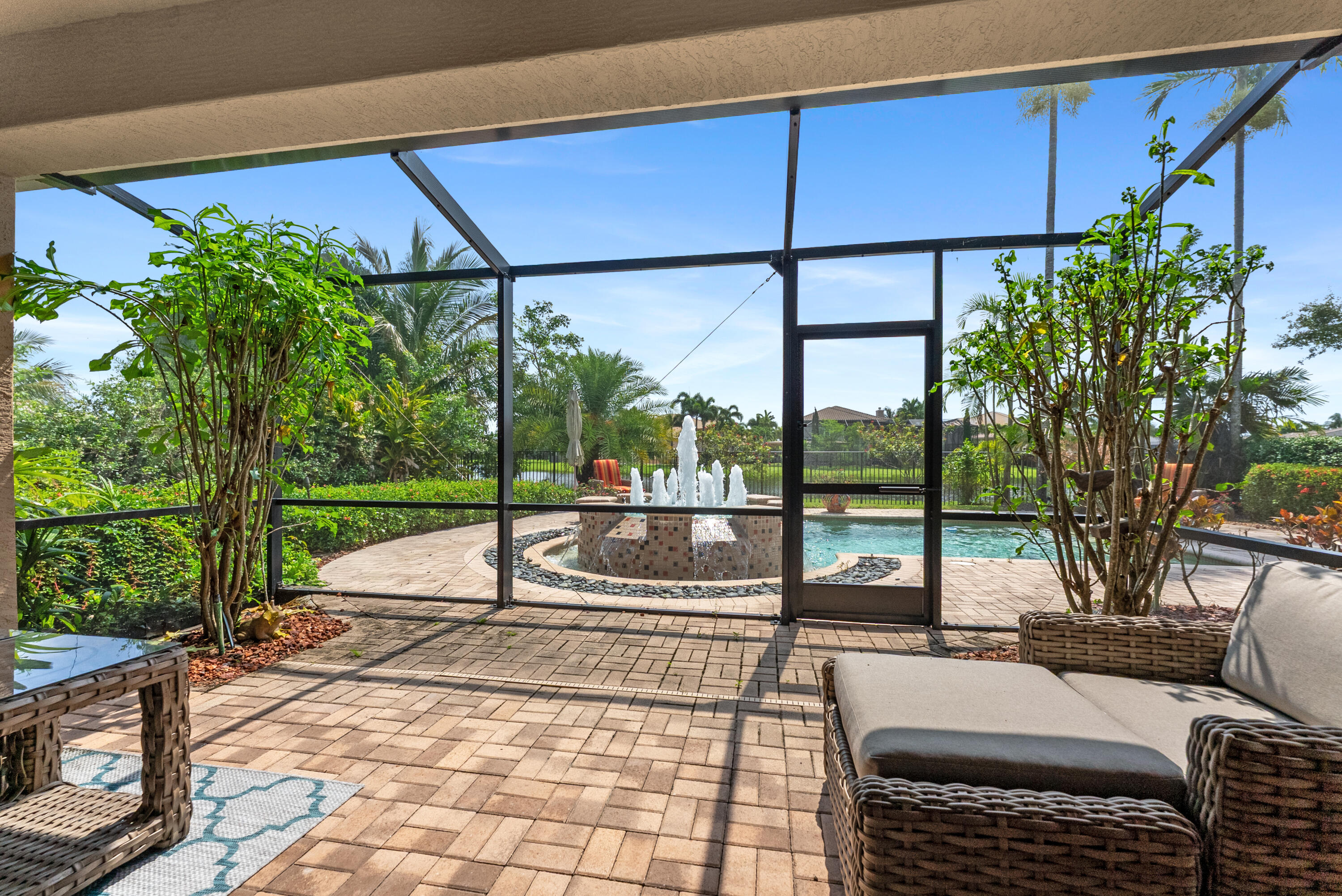 11790 Foxbriar Lake Trail