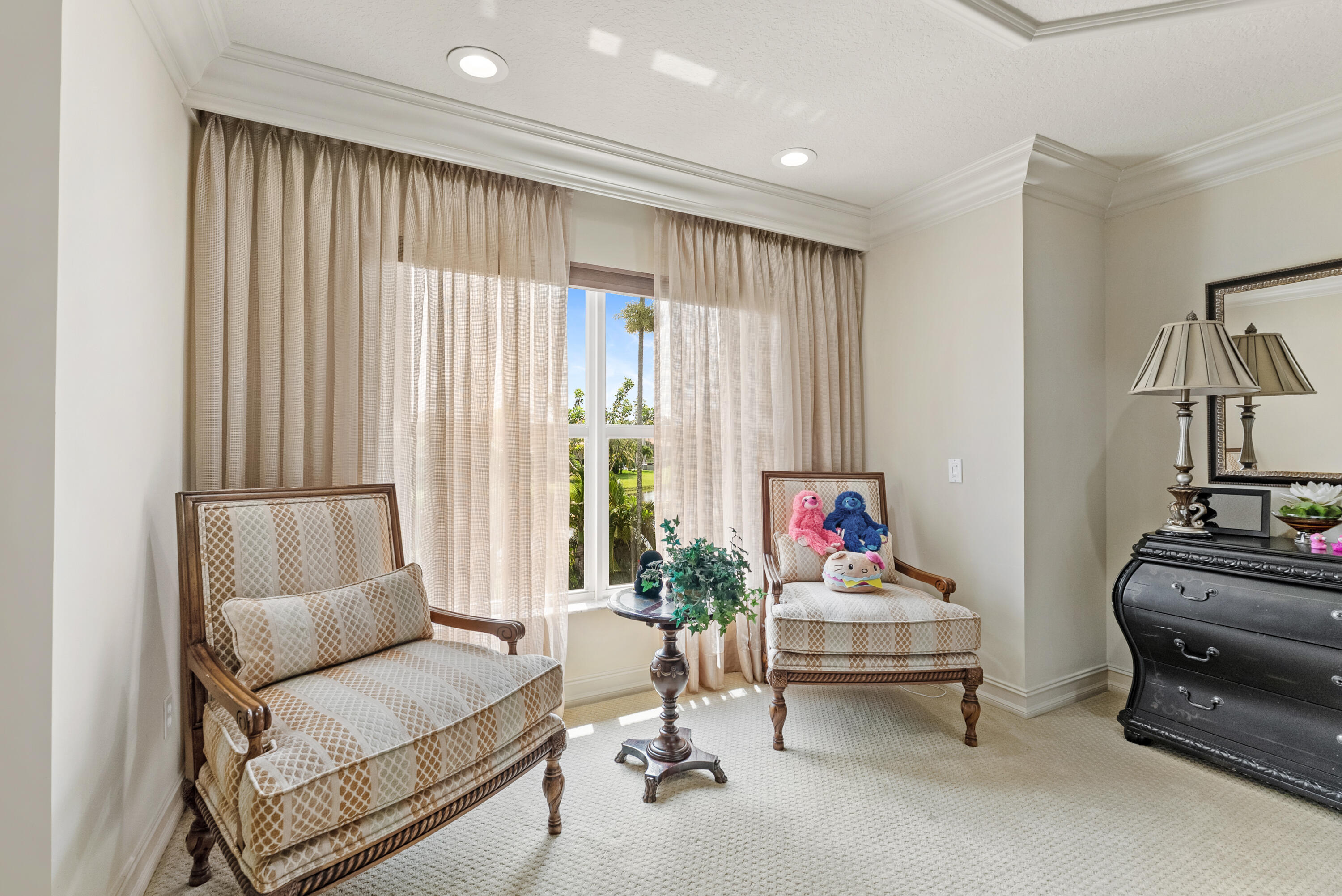 11790 Foxbriar Lake Trail