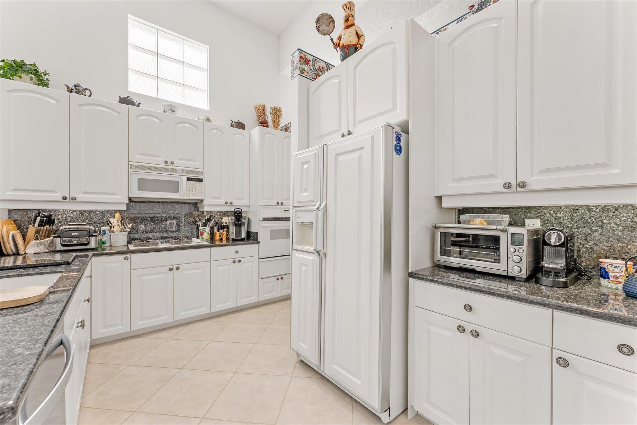 6533 Somerset Circle