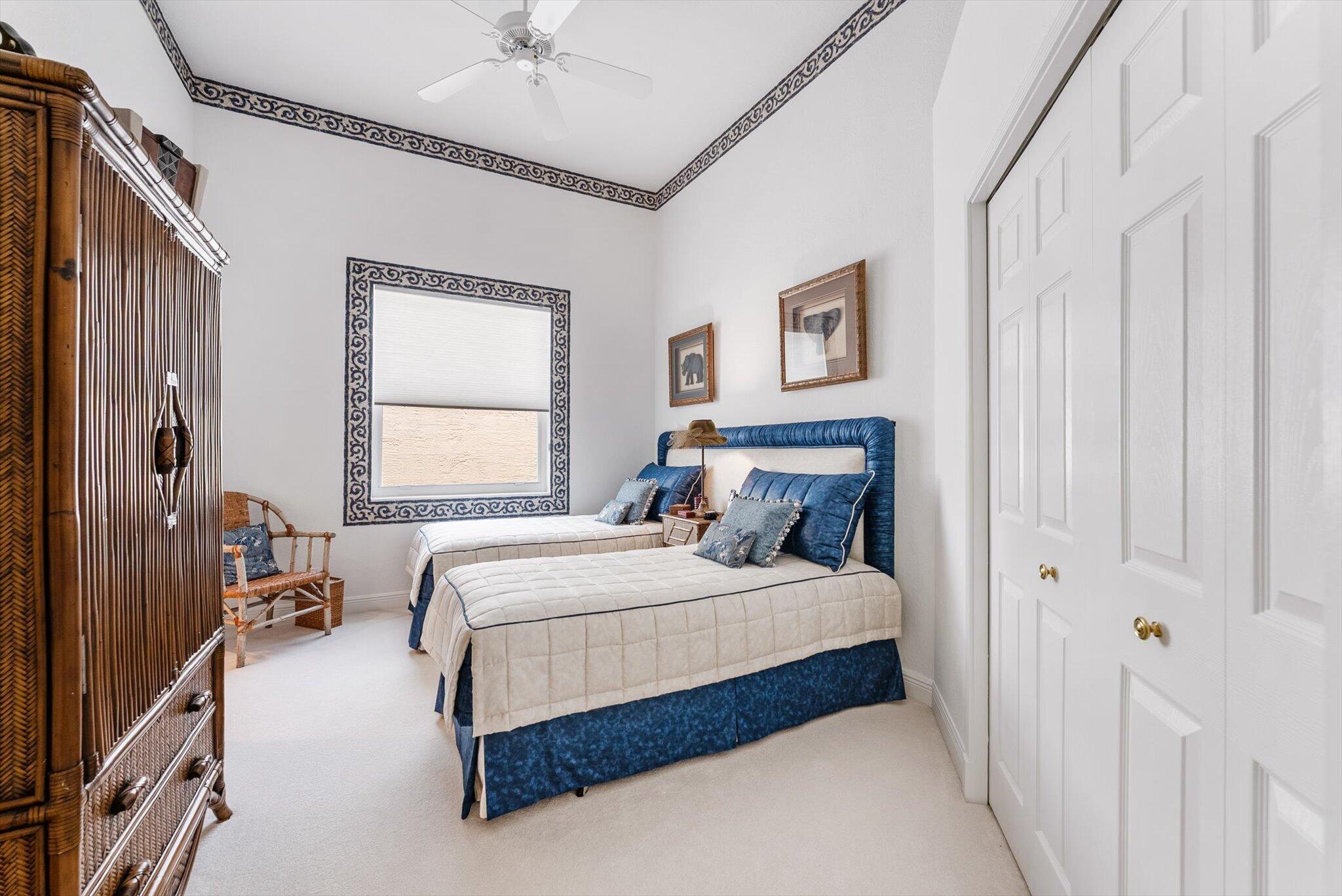 6533 Somerset Circle