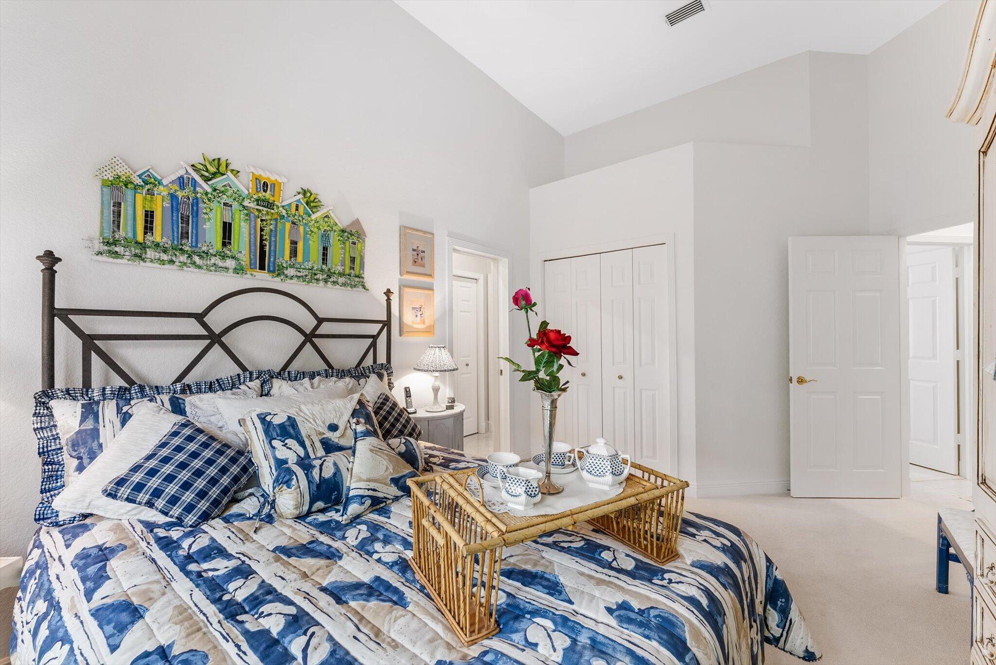 6533 Somerset Circle