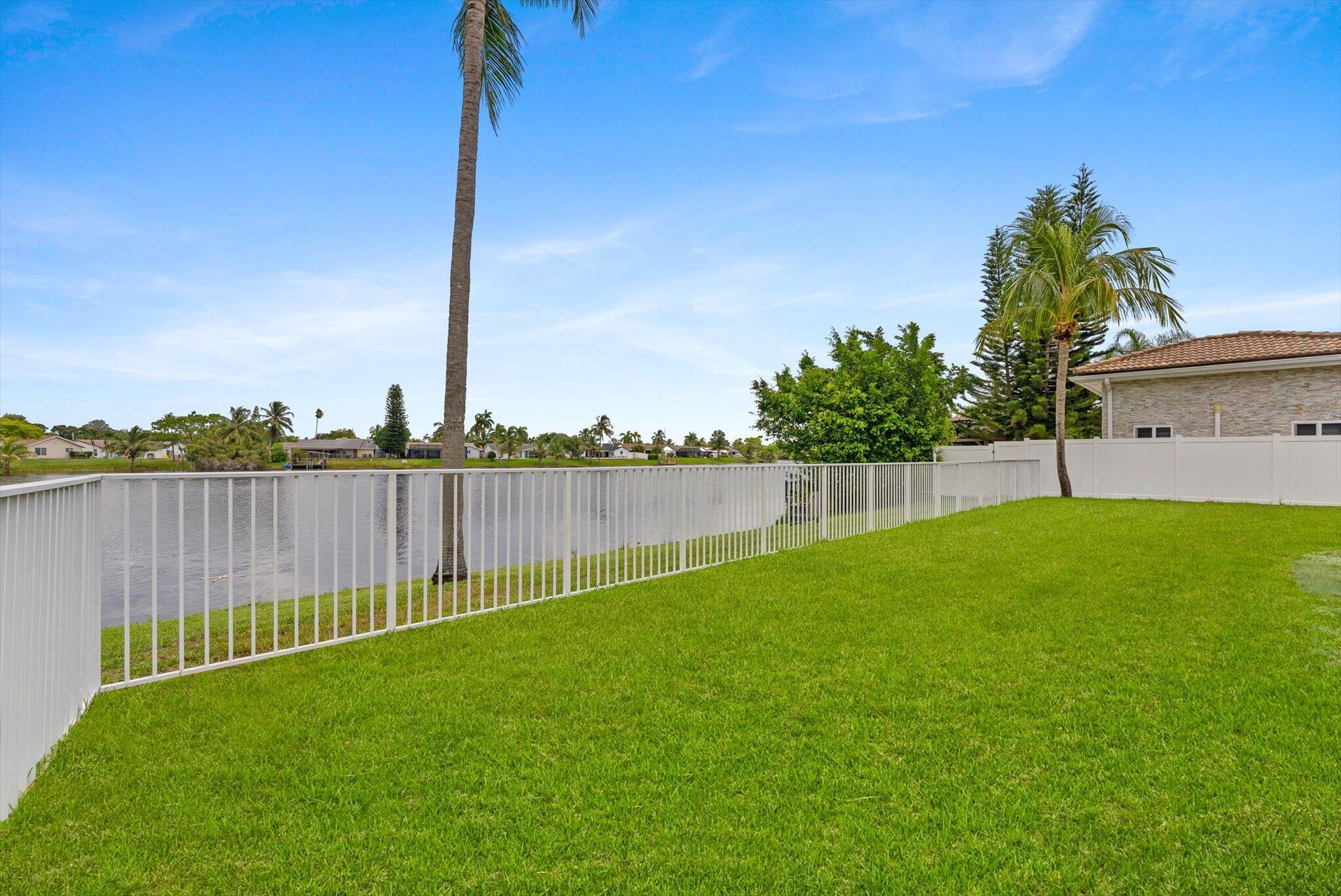 2569 SW 14th Court