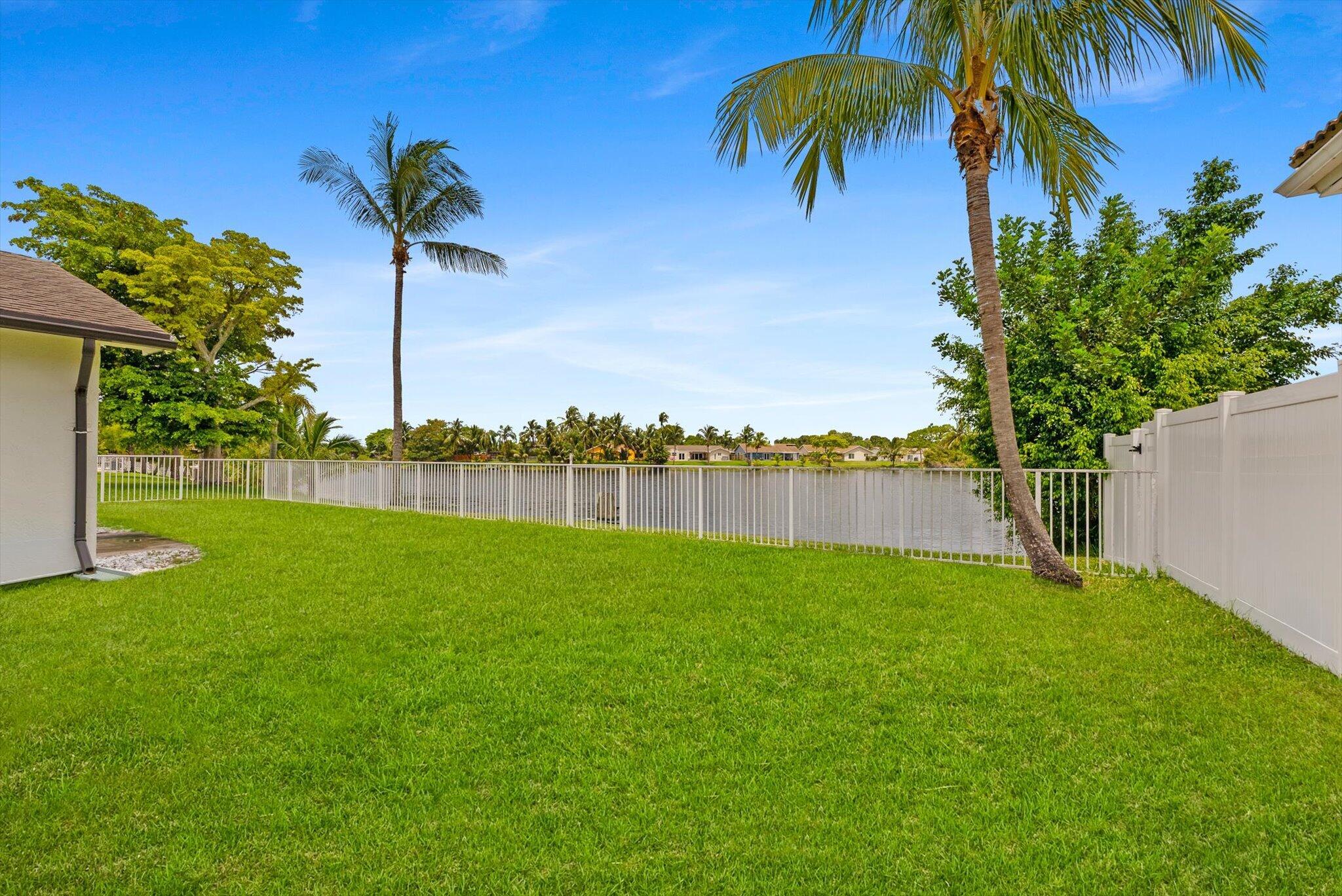 2569 SW 14th Court