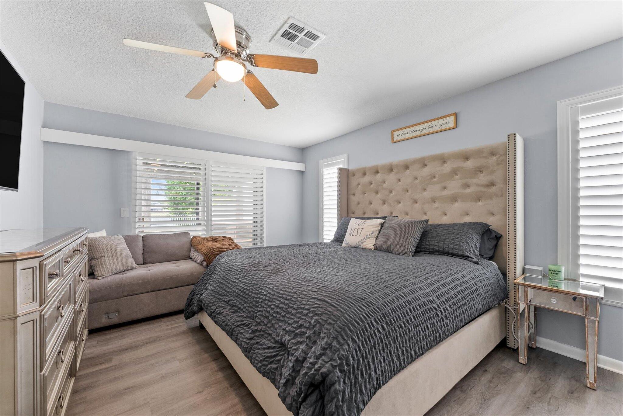 2569 SW 14th Court
