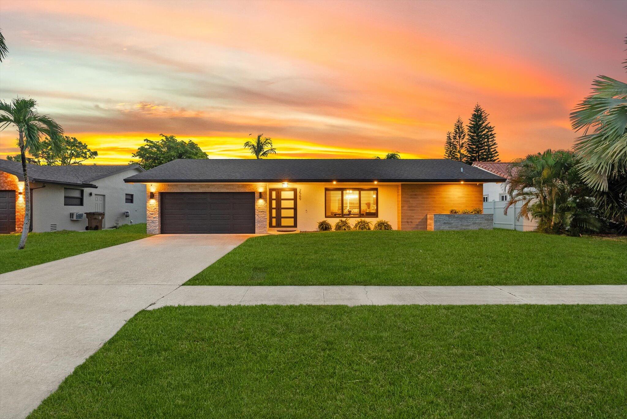 2569 SW 14th Court