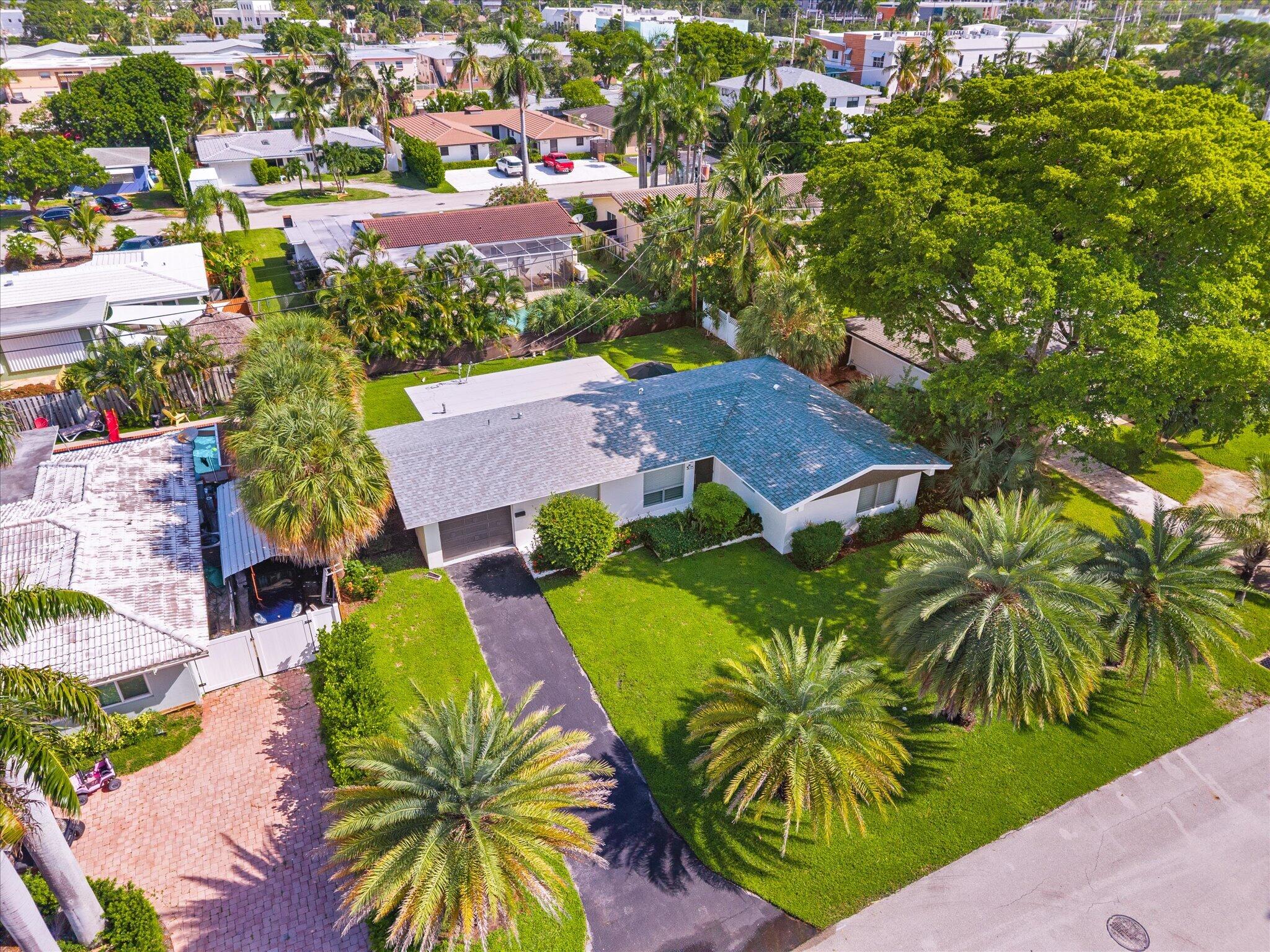 1341 SE 4th Court