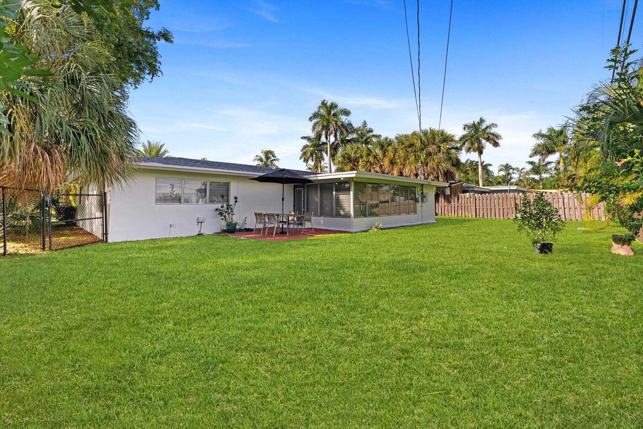 1341 SE 4th Court