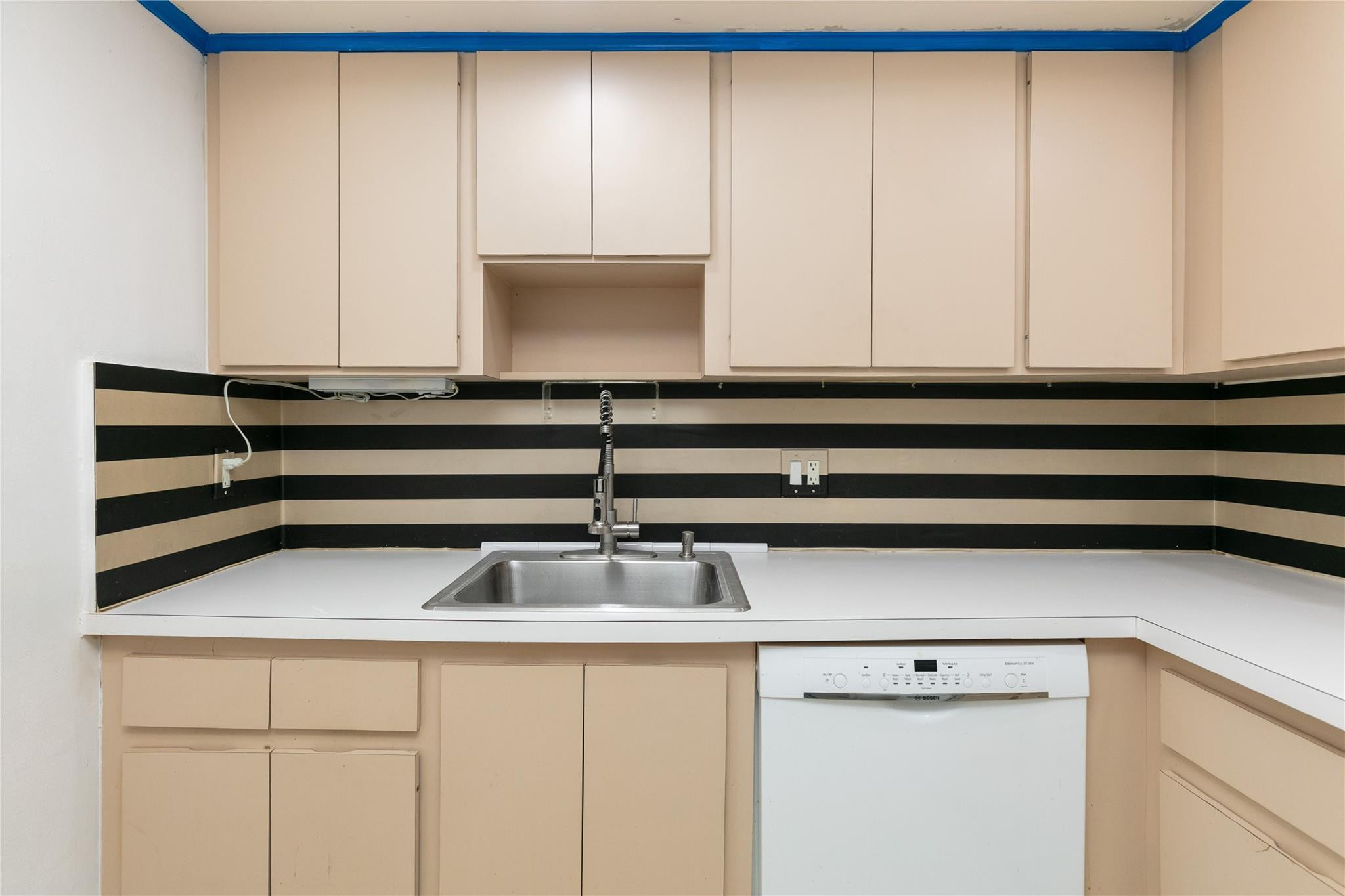 3090 N Course Dr Unit: 908