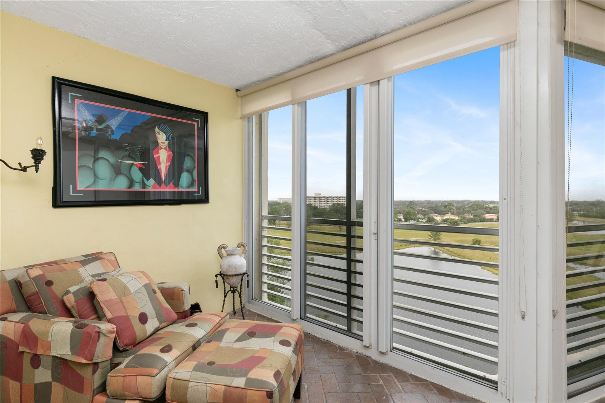 3090 N Course Dr Unit: 908