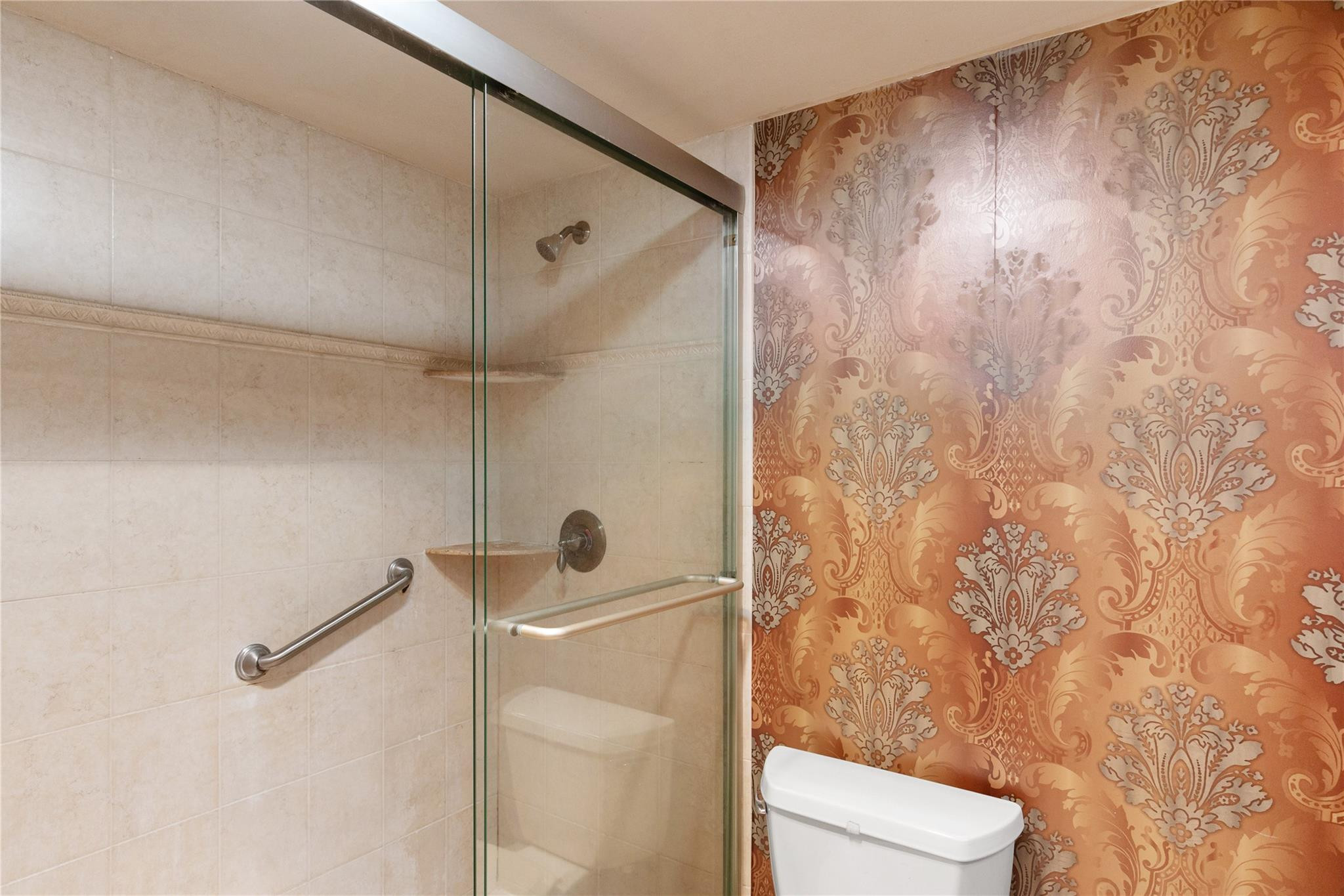 3090 N Course Dr Unit: 908