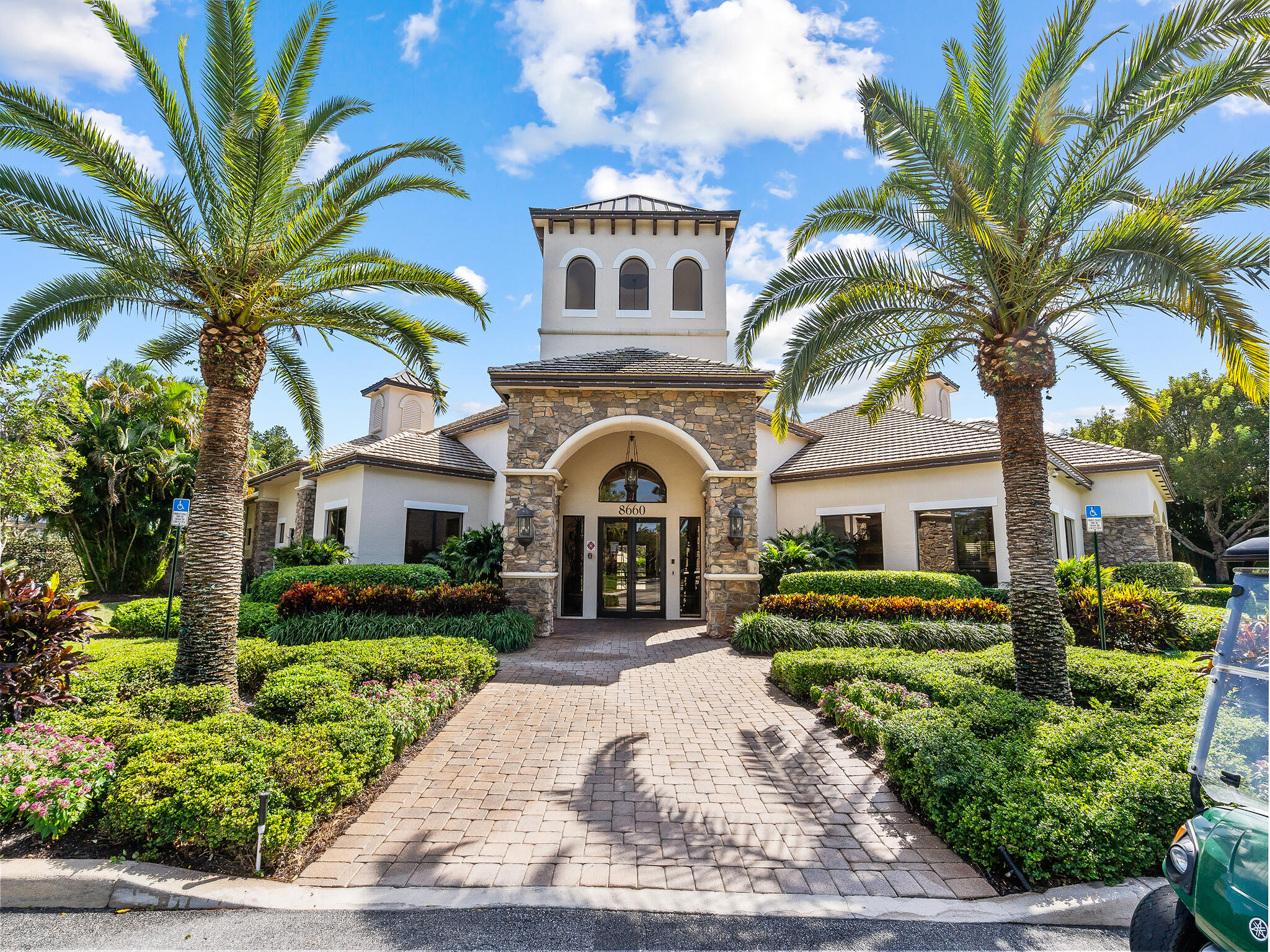 8751 Thornbrook Terrace Point