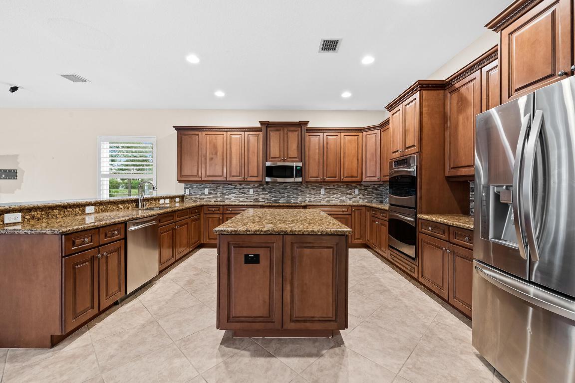 8751 Thornbrook Terrace Point