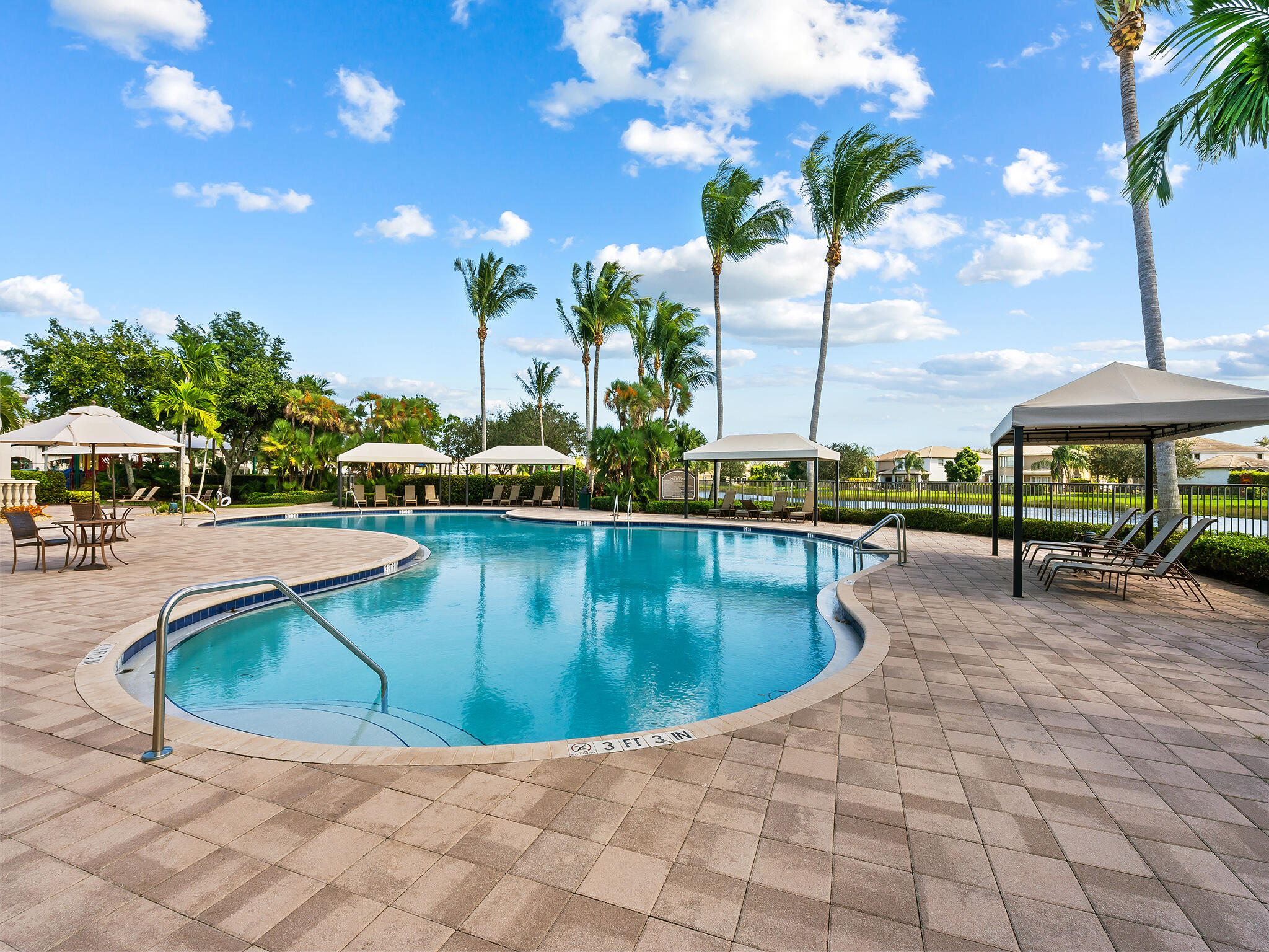 8751 Thornbrook Terrace Point