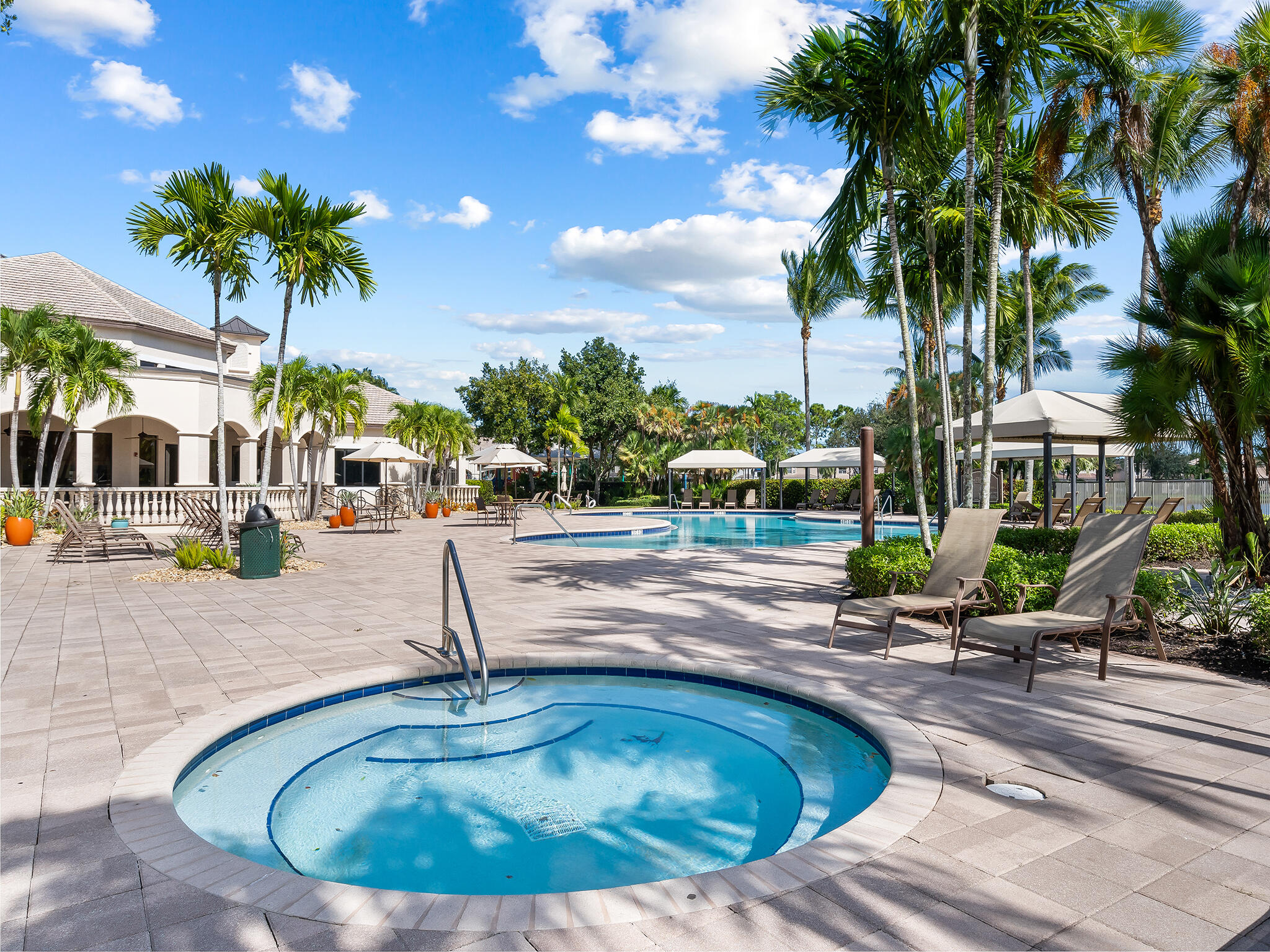 8751 Thornbrook Terrace Point