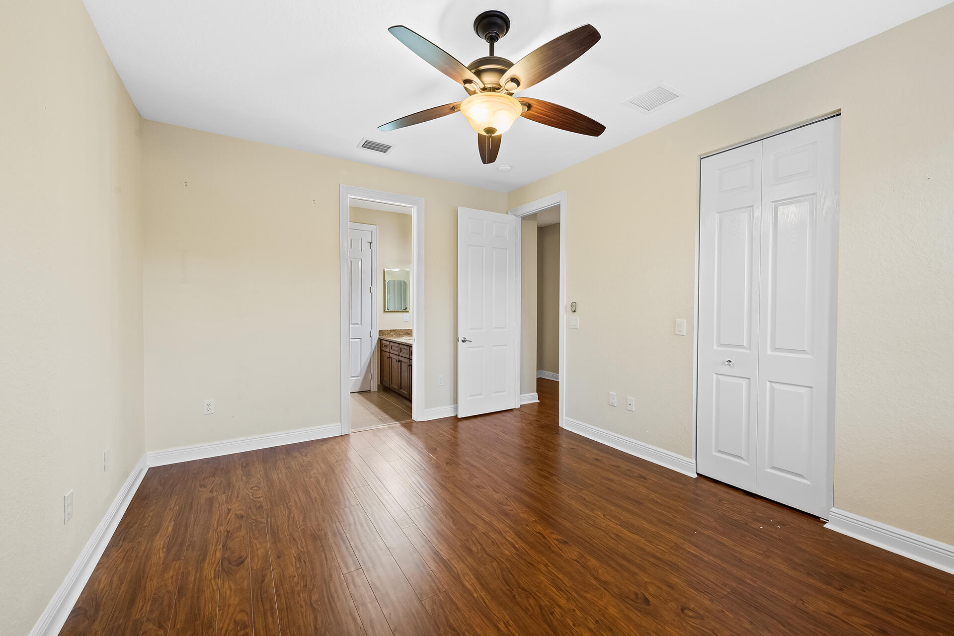 8751 Thornbrook Terrace Point