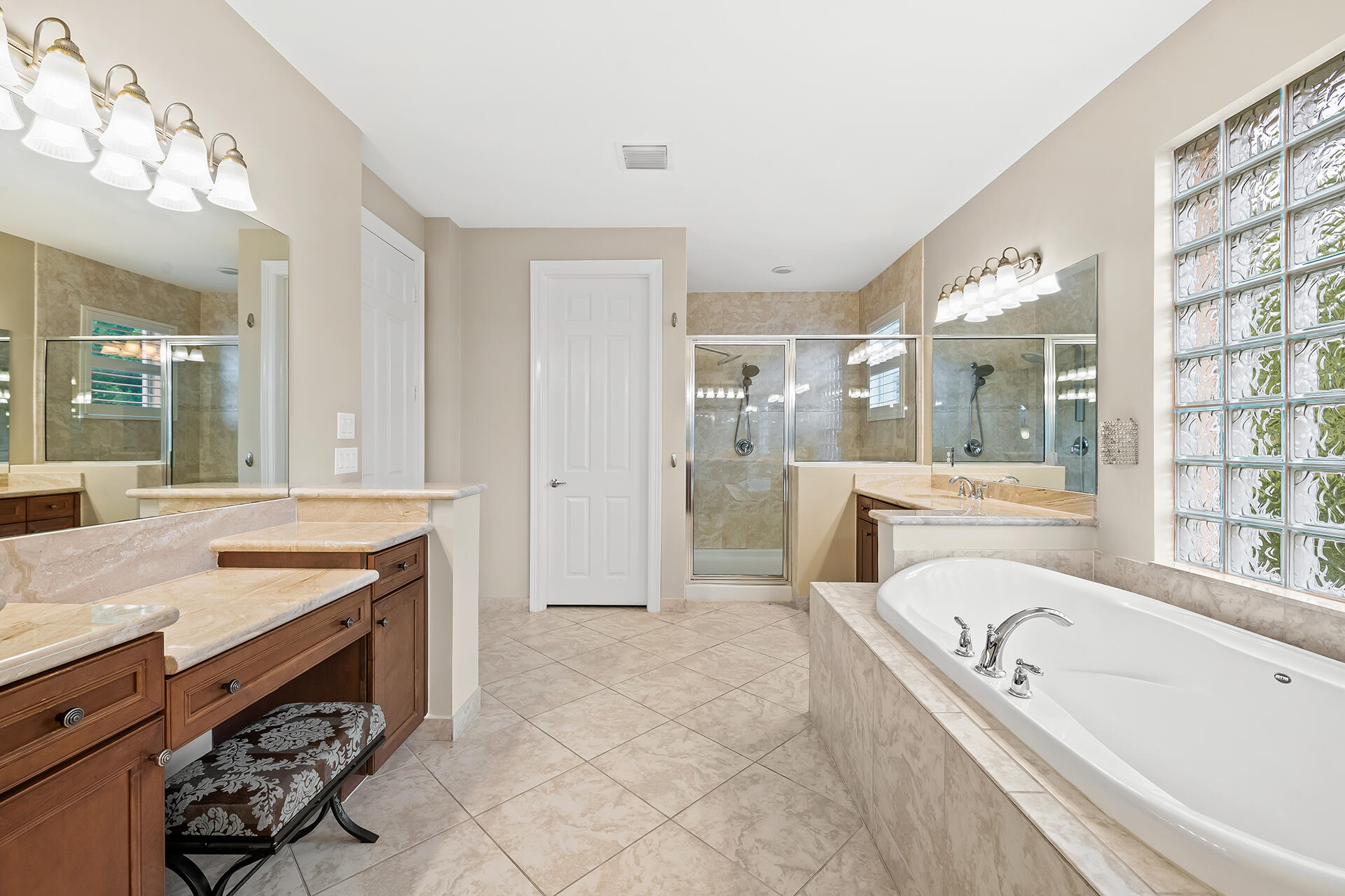 8751 Thornbrook Terrace Point