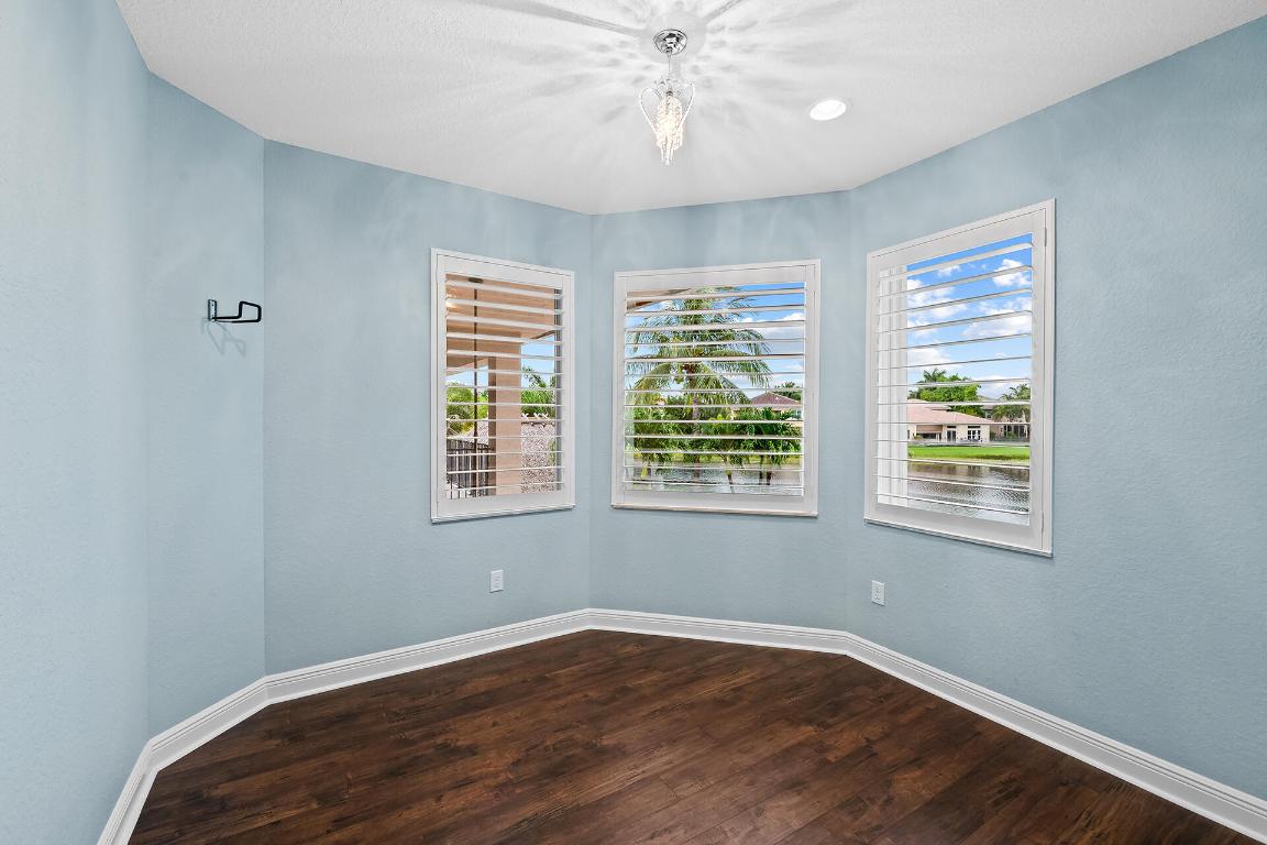 8751 Thornbrook Terrace Point