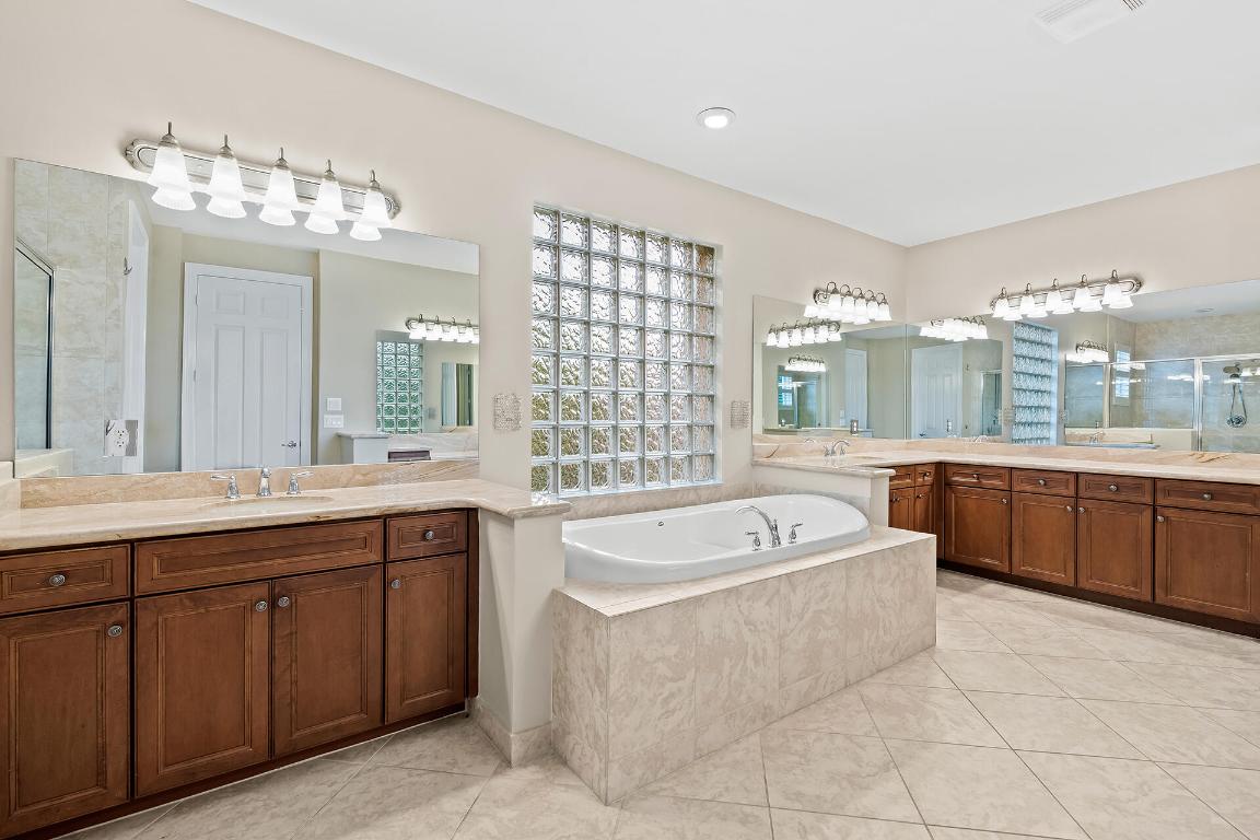 8751 Thornbrook Terrace Point