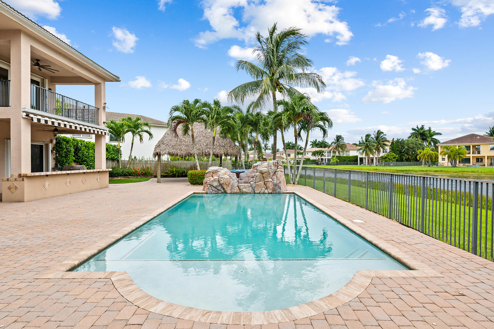 8751 Thornbrook Terrace Point