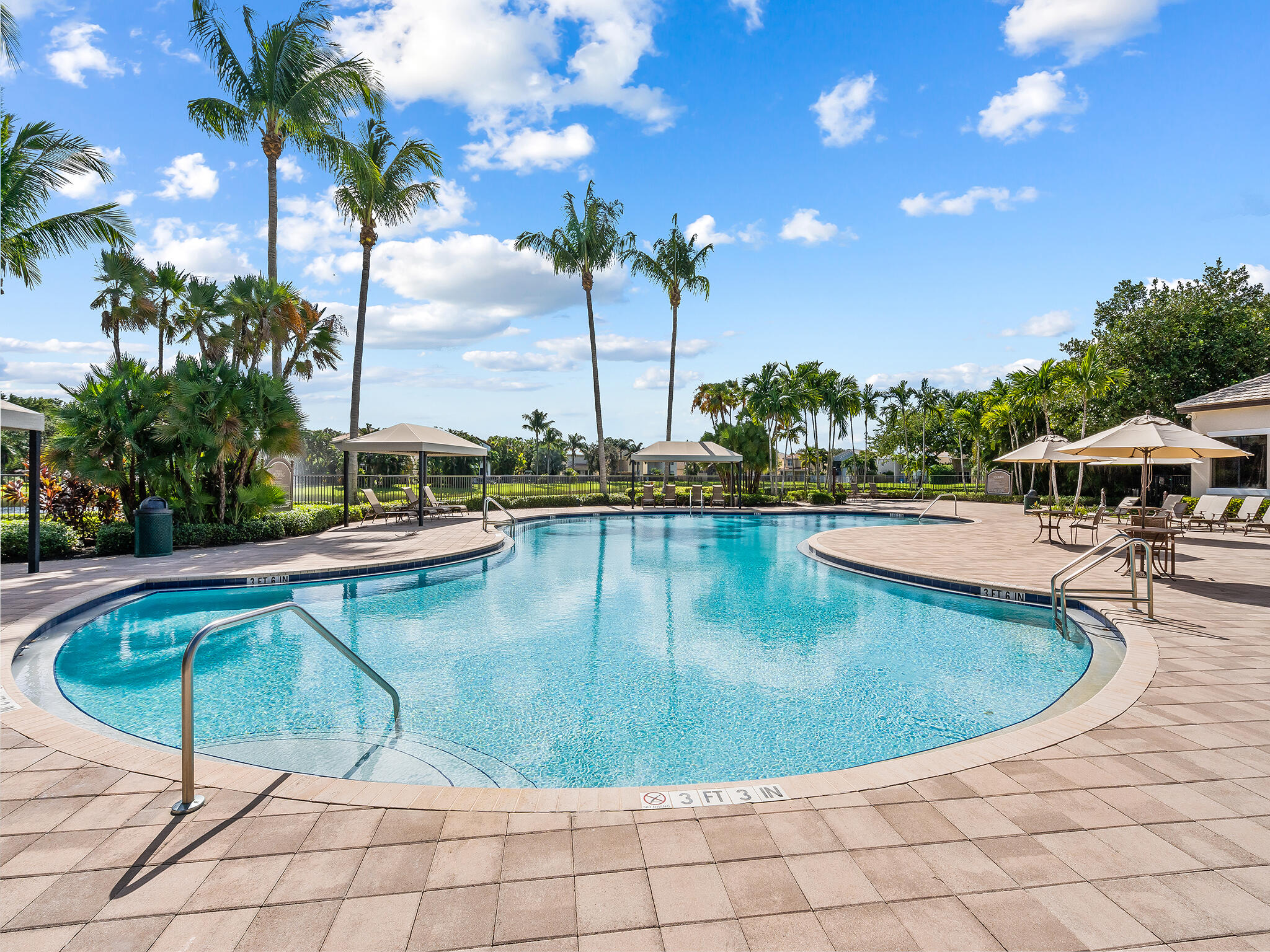 8751 Thornbrook Terrace Point