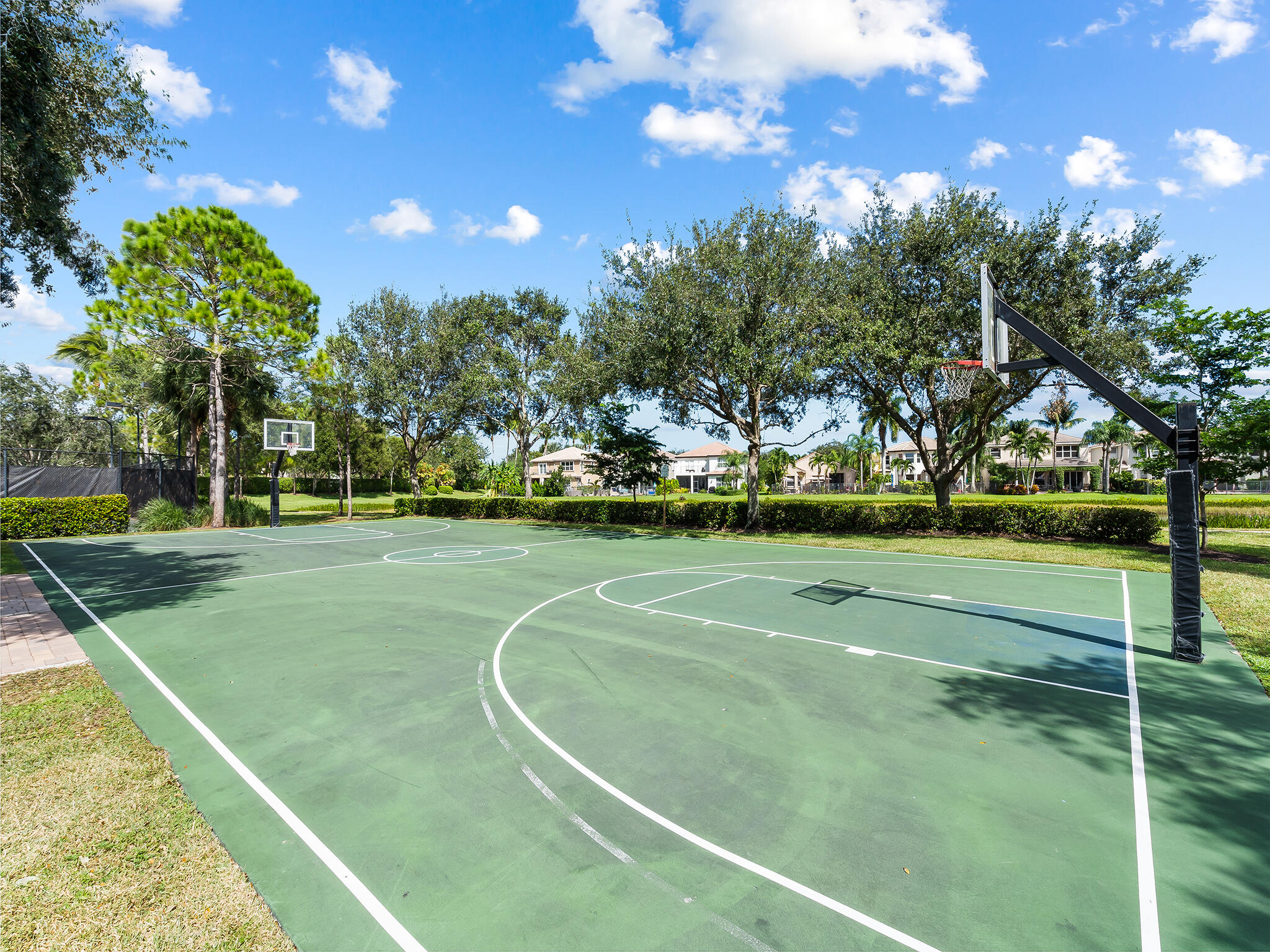 8751 Thornbrook Terrace Point