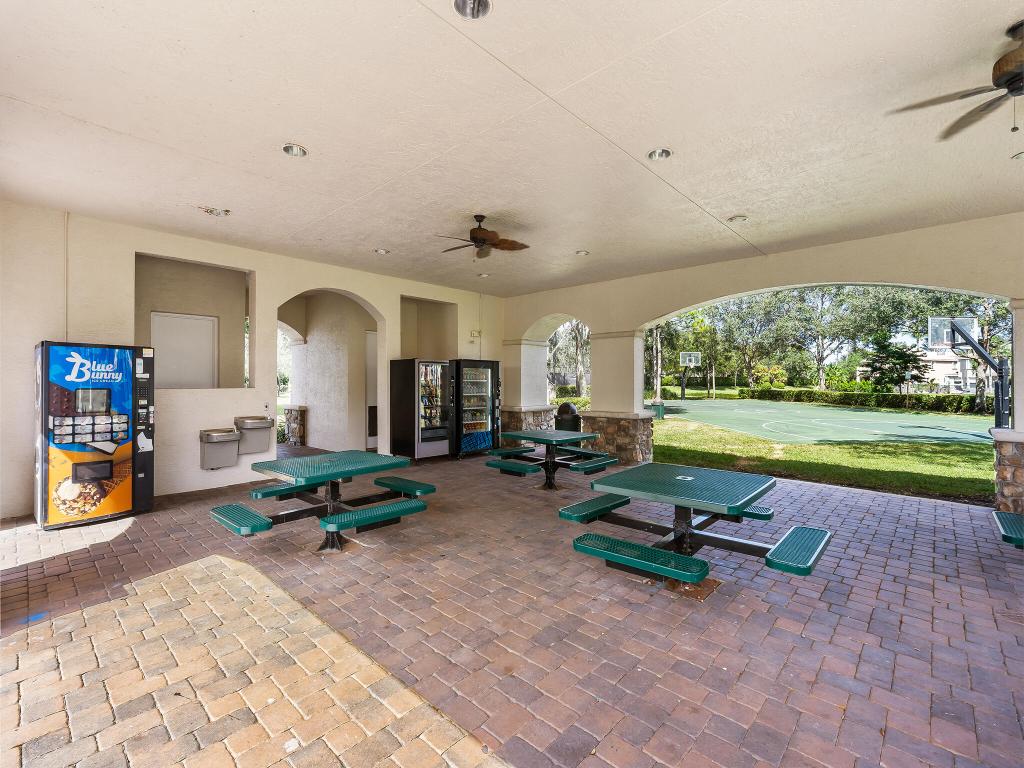 8751 Thornbrook Terrace Point