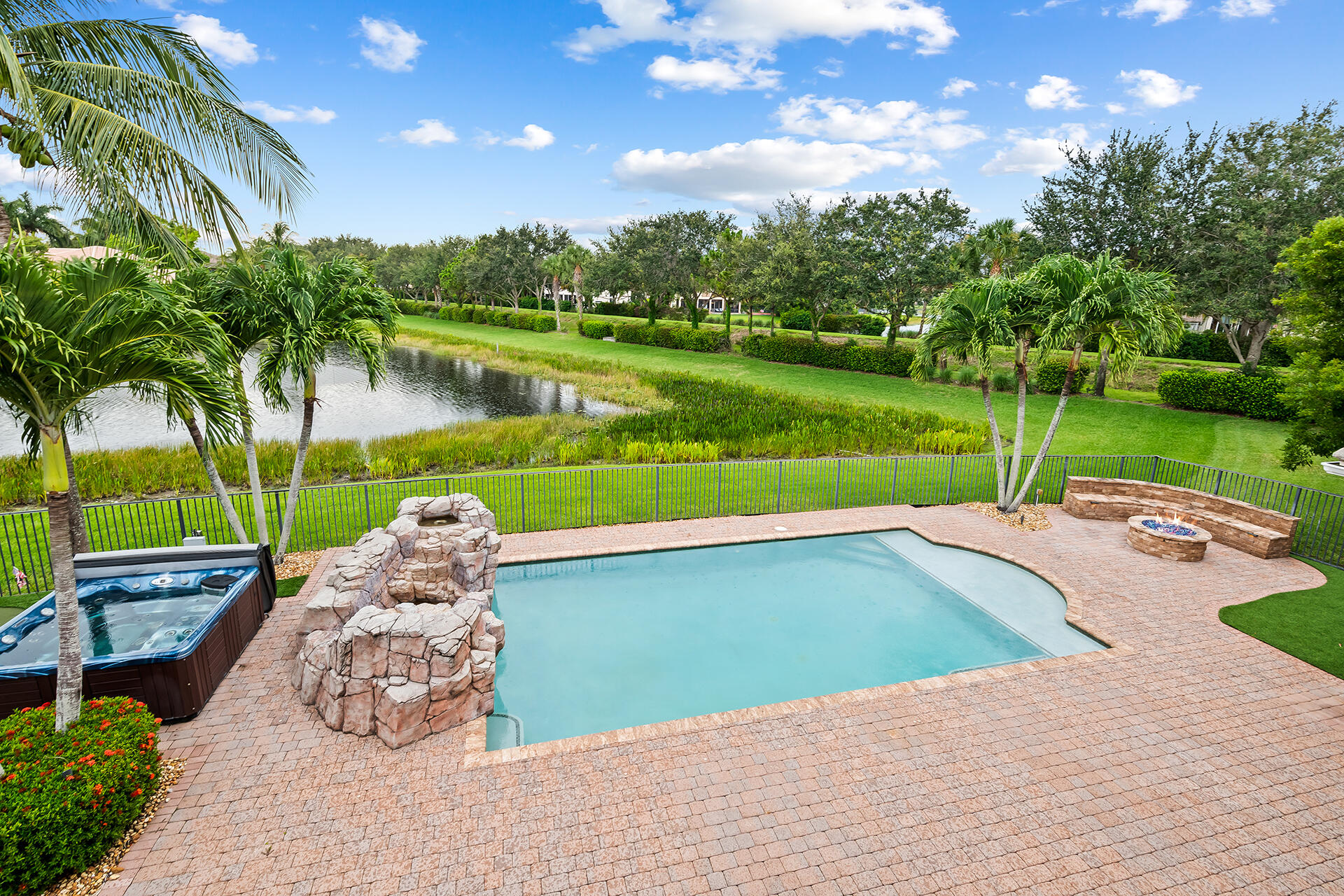 8751 Thornbrook Terrace Point