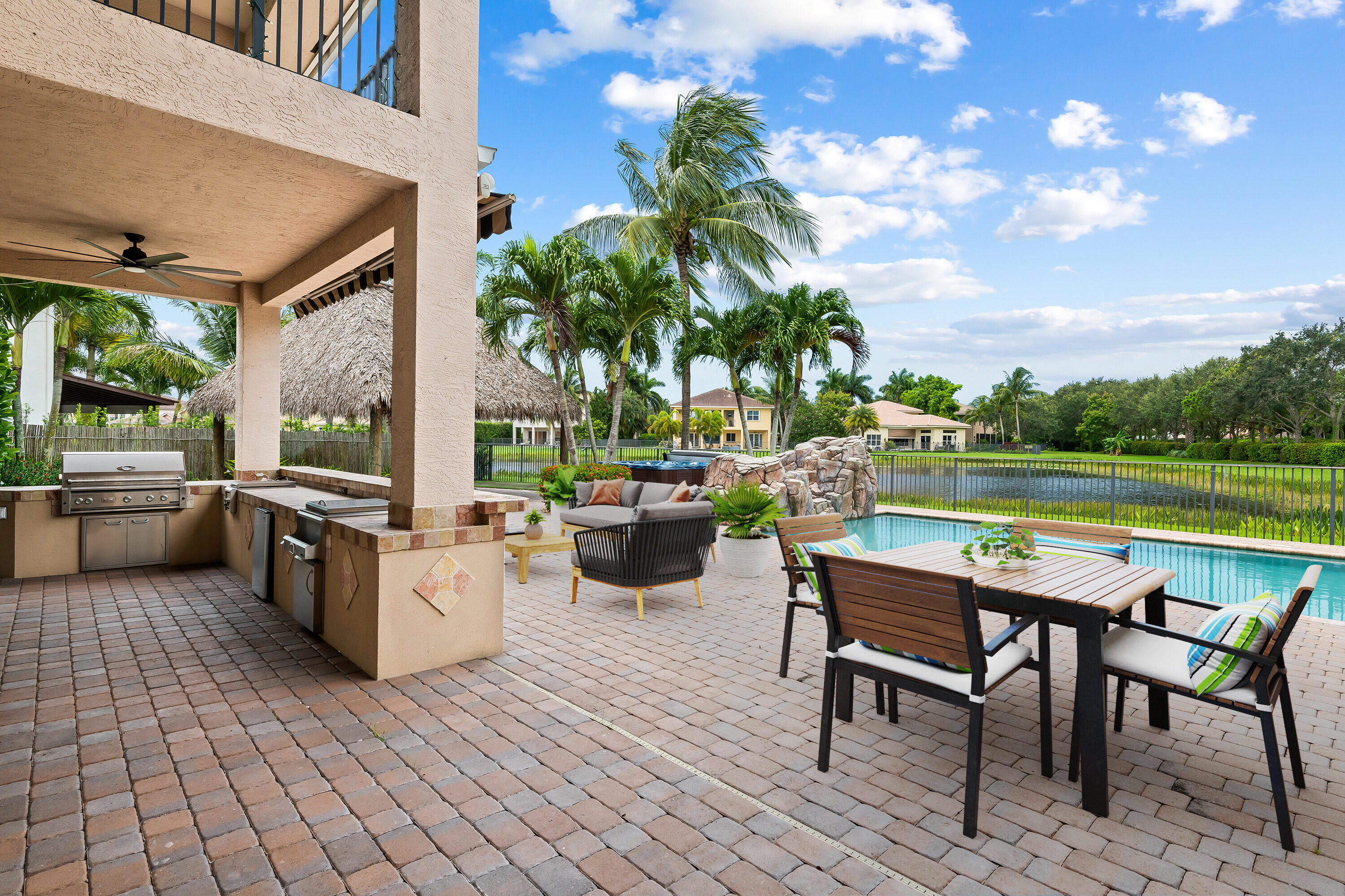 8751 Thornbrook Terrace Point