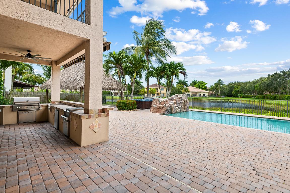 8751 Thornbrook Terrace Point