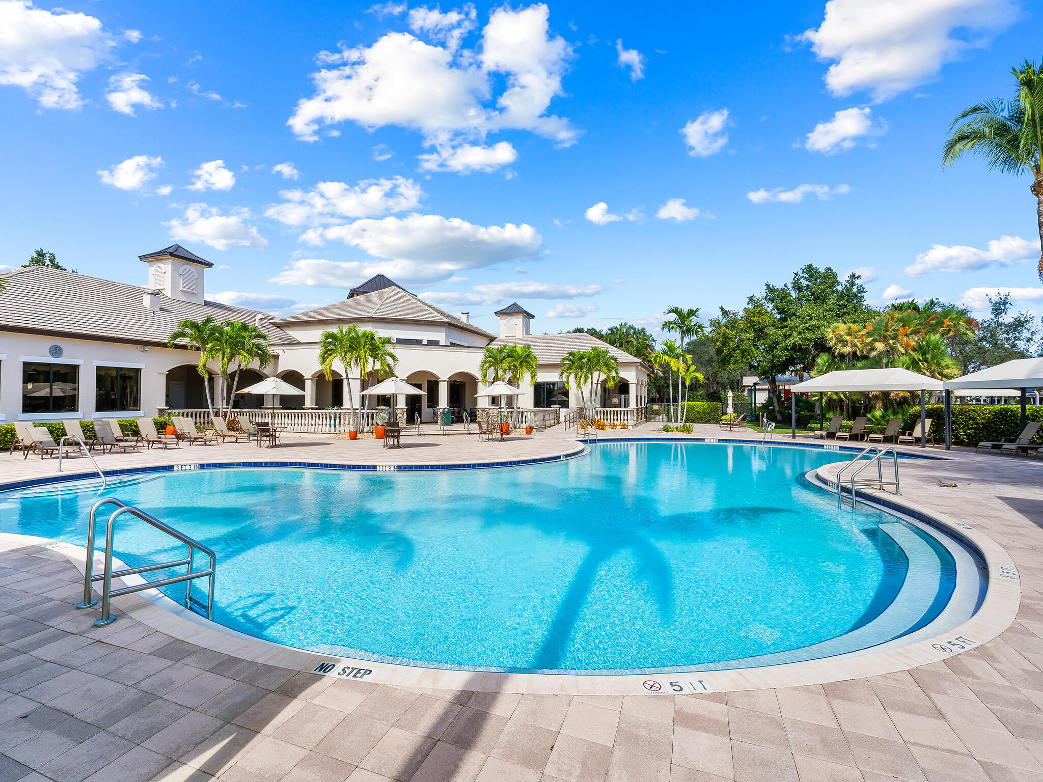 8751 Thornbrook Terrace Point