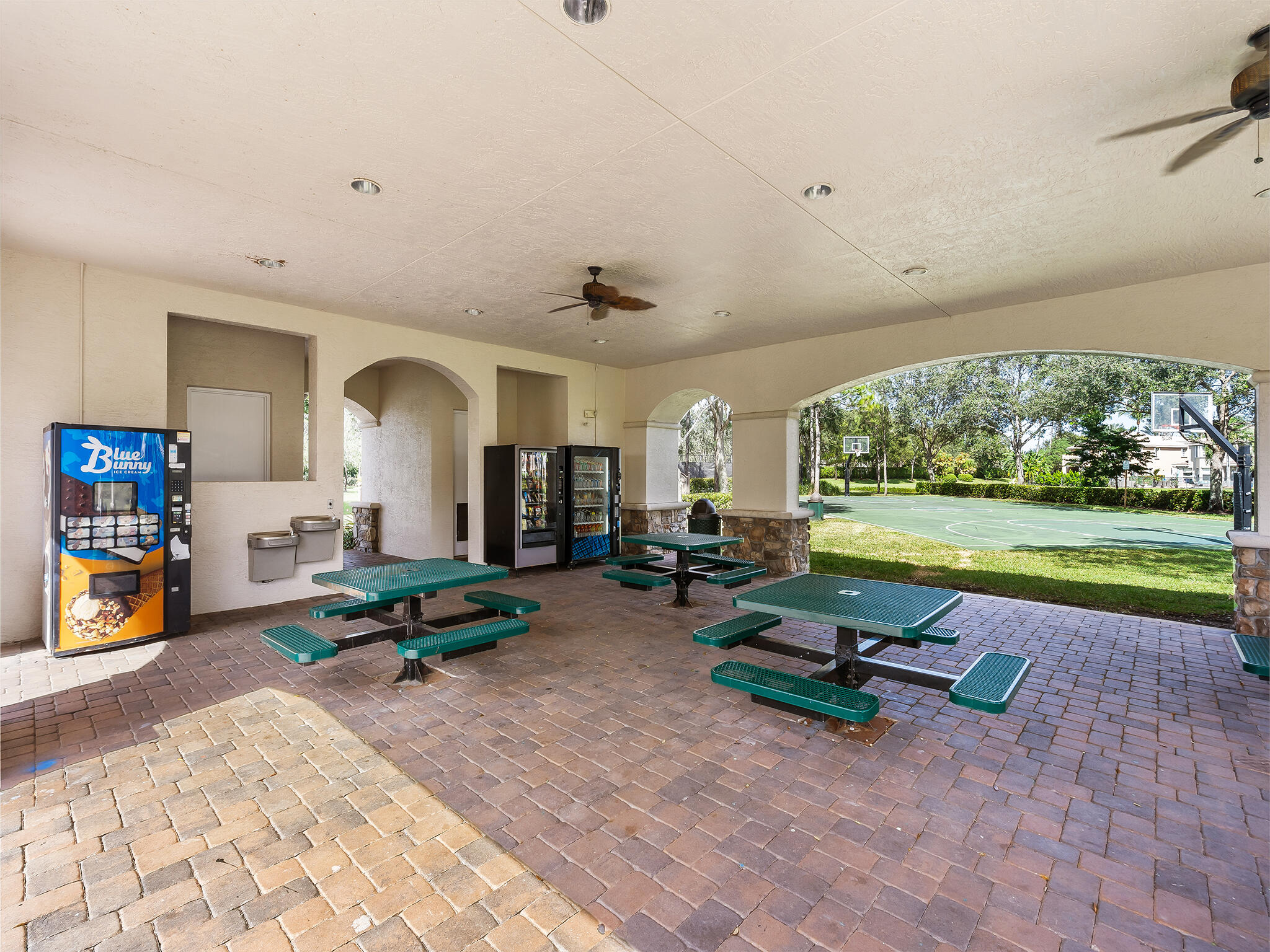 8751 Thornbrook Terrace Point