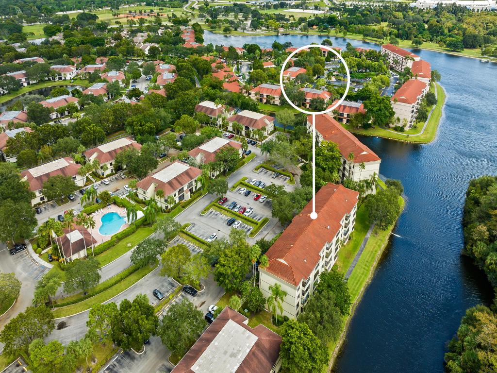 2908 Carambola Circle S Unit: 201