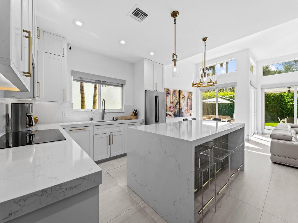 17033 Newport Club Drive 