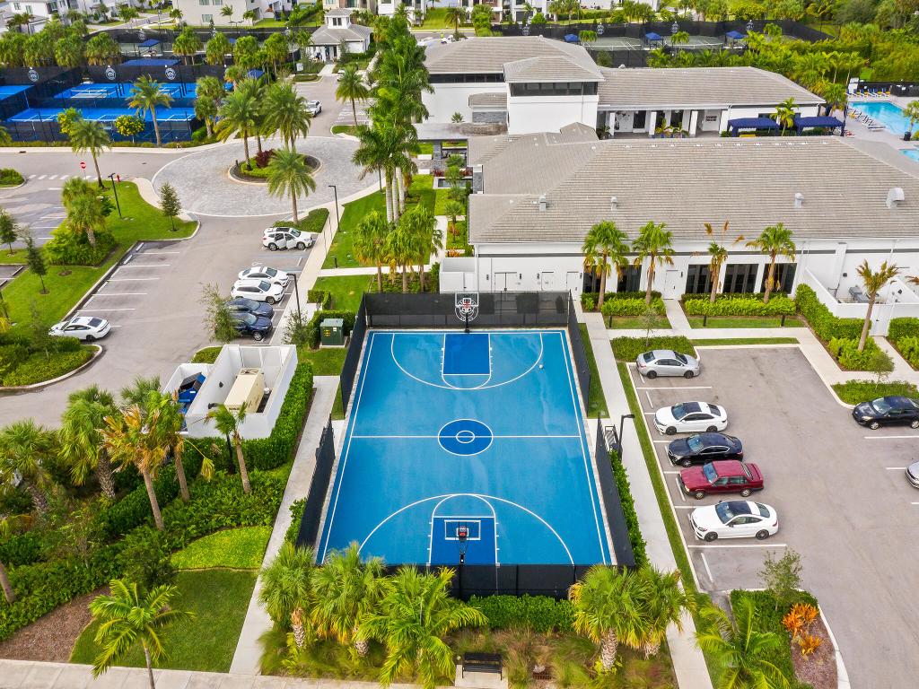 17345 Sea Blossom Way