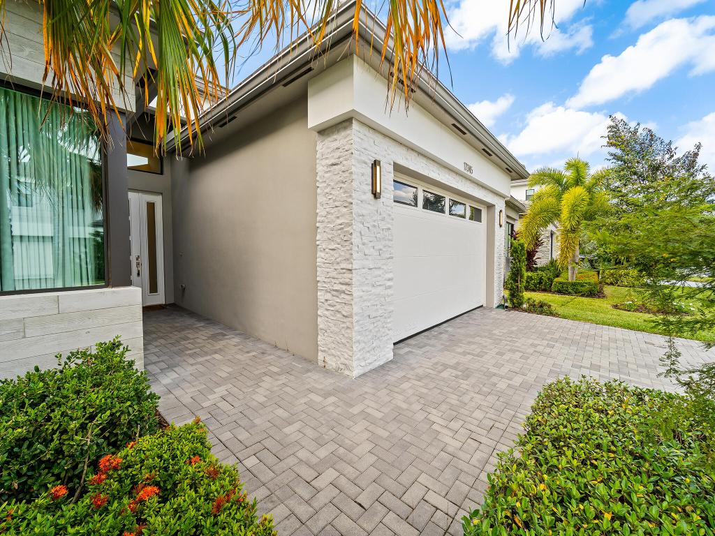 17345 Sea Blossom Way