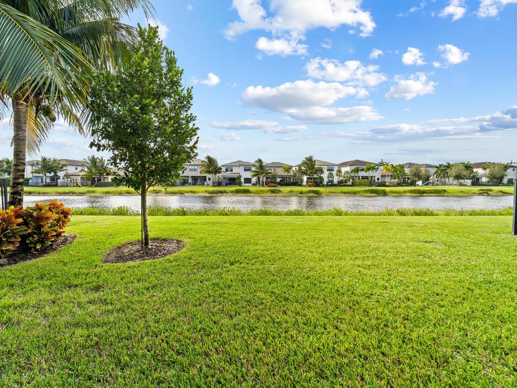 17345 Sea Blossom Way