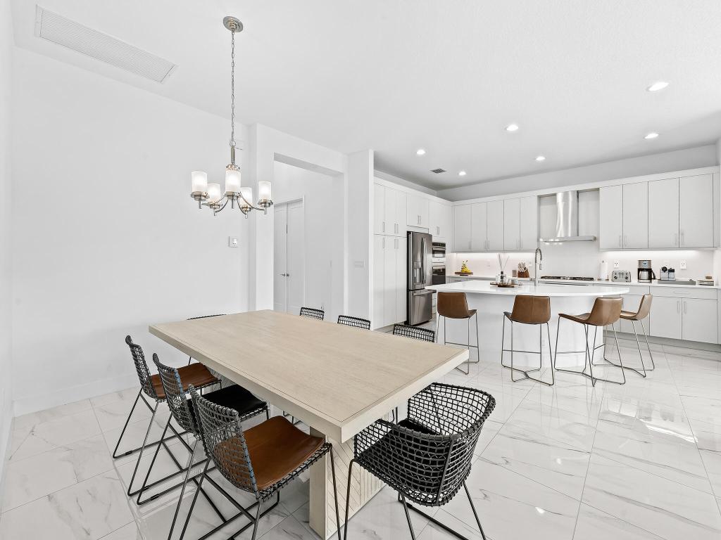 17345 Sea Blossom Way