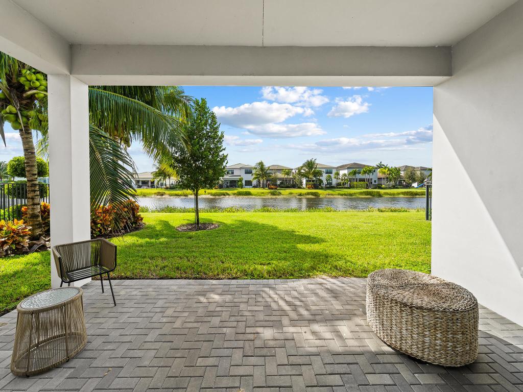 17345 Sea Blossom Way