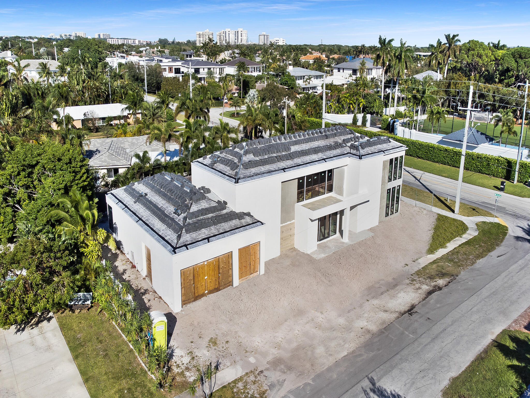 499 NE 8th Street