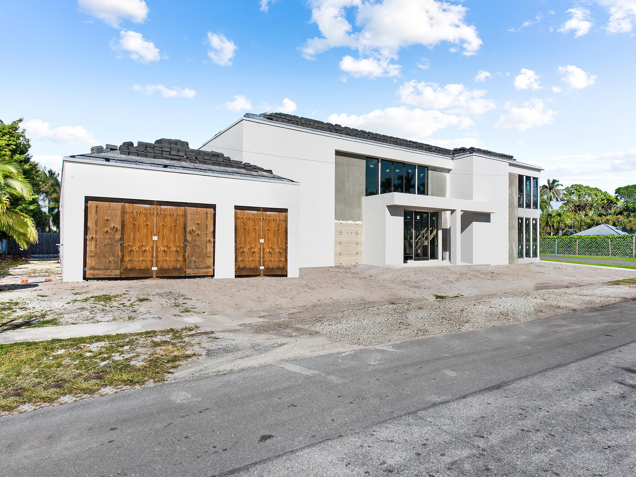 499 NE 8th Street
