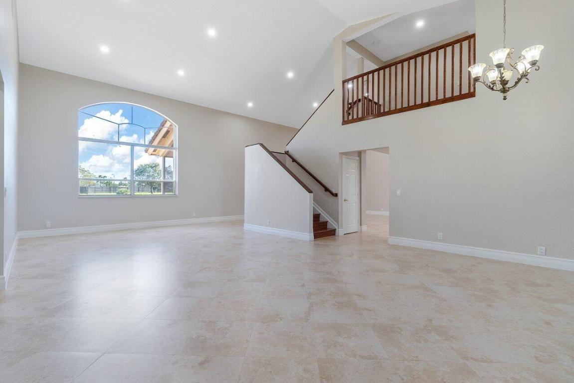 12199 Rockledge Circle