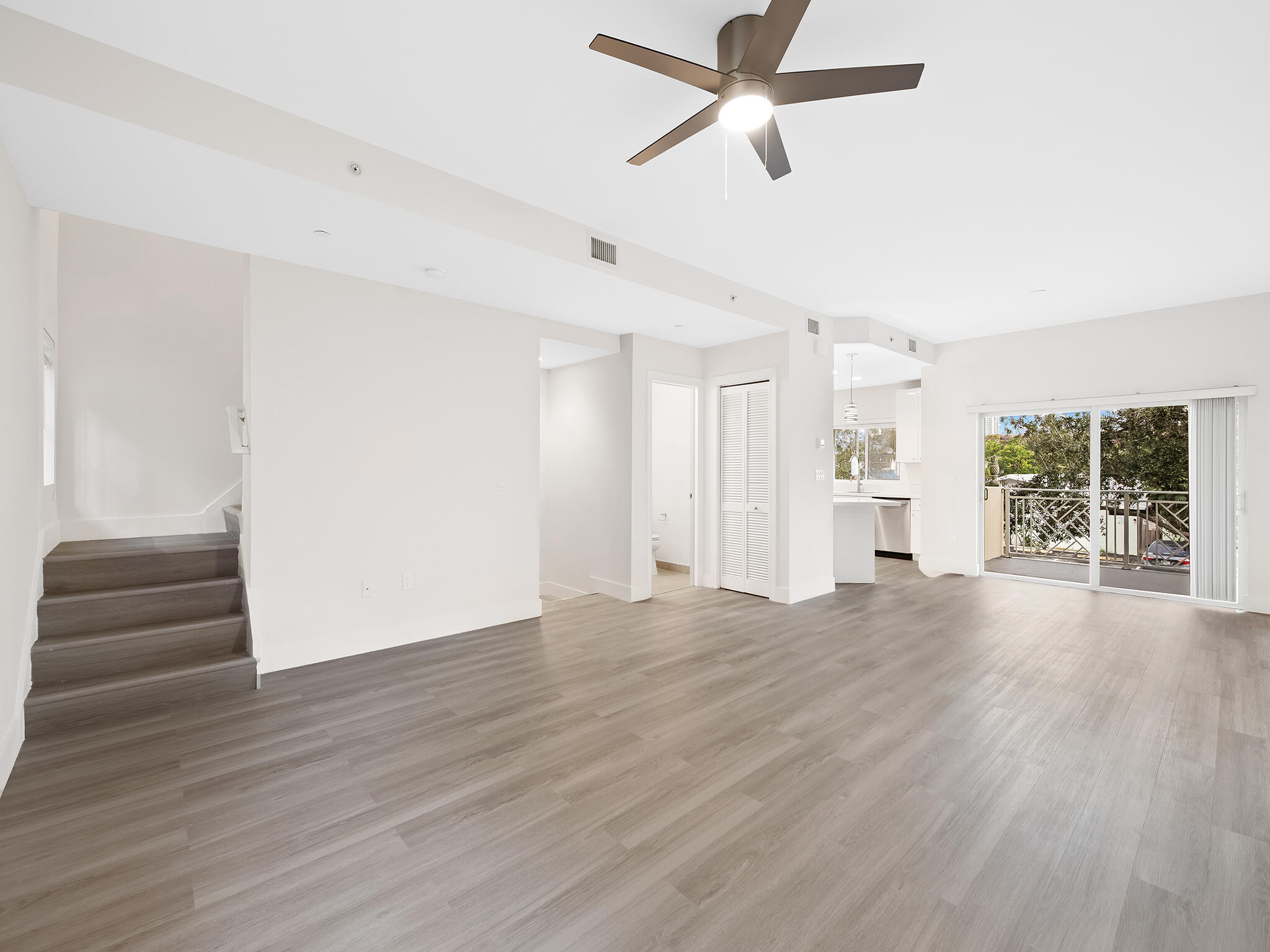 630 SE 15th Street Unit: 2